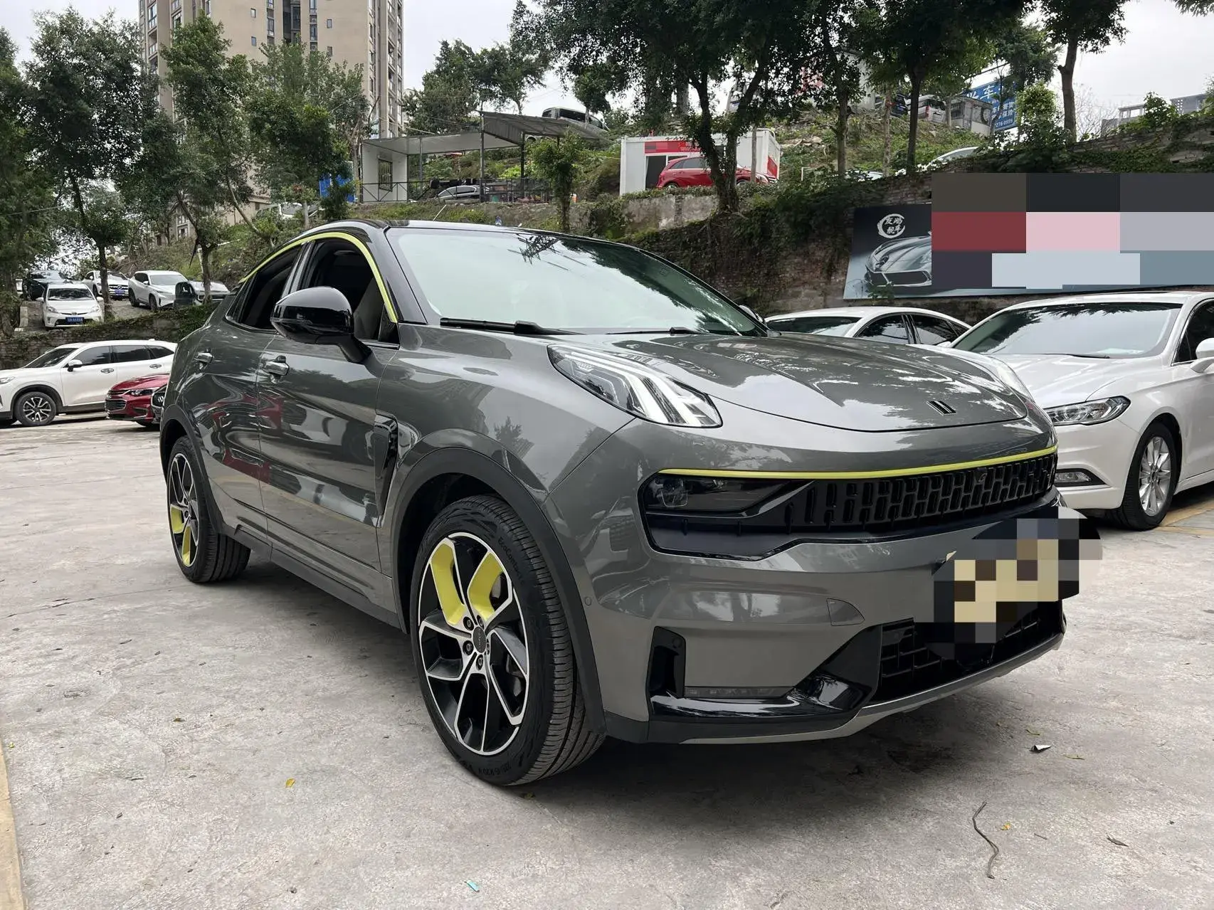 2020 LYNK&CO 05 thumbnail 3