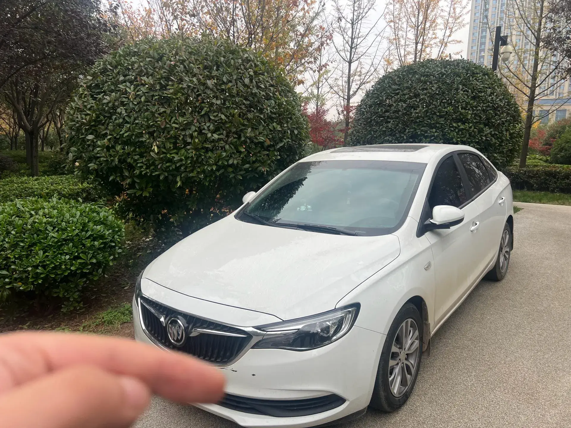 2021 BUICK EXCELLE view 1