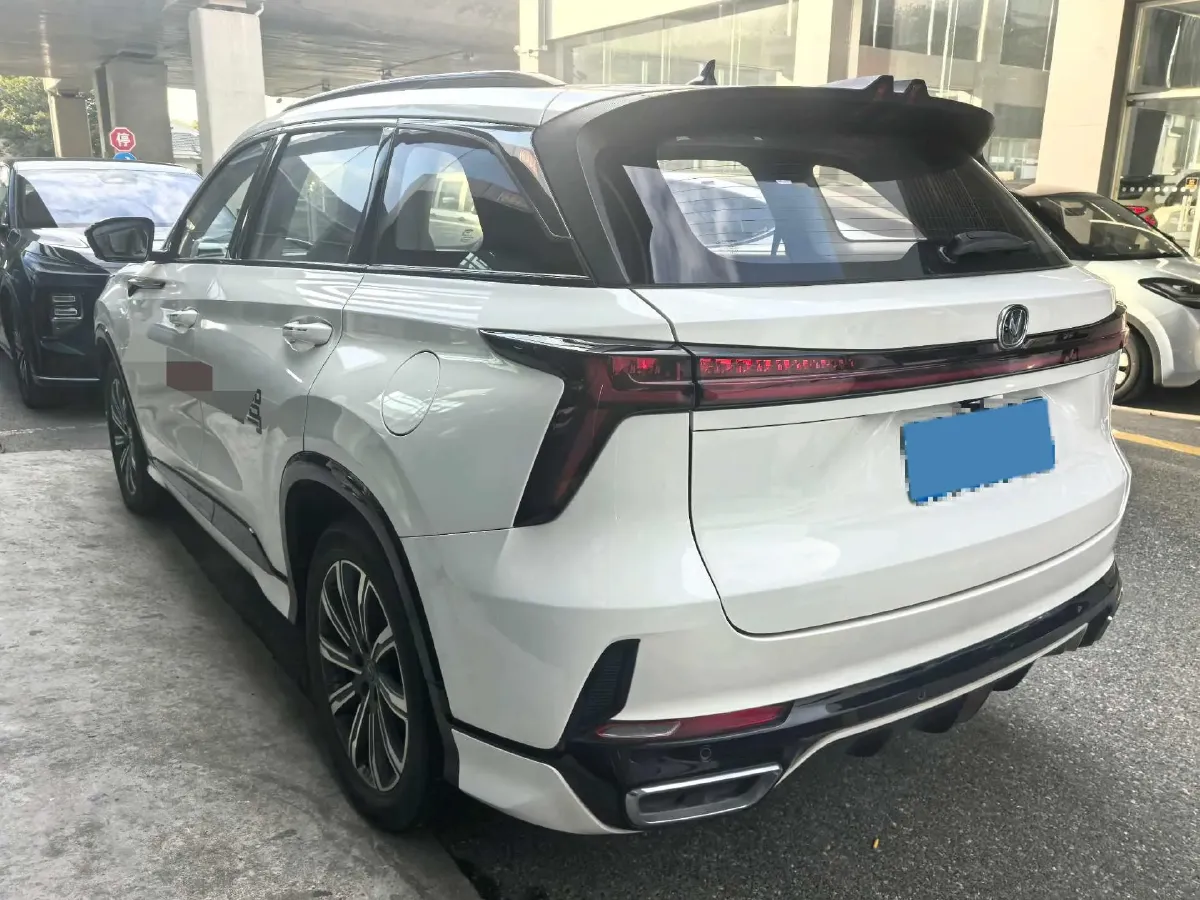 2023 ChangAn CS75 Plus iDD 1.5T 170HP L4 6TCT PHEV 28.39KWH,autocango,china used car exporter,china ev exporter,chinese used car exporter,chinese used ev exporter