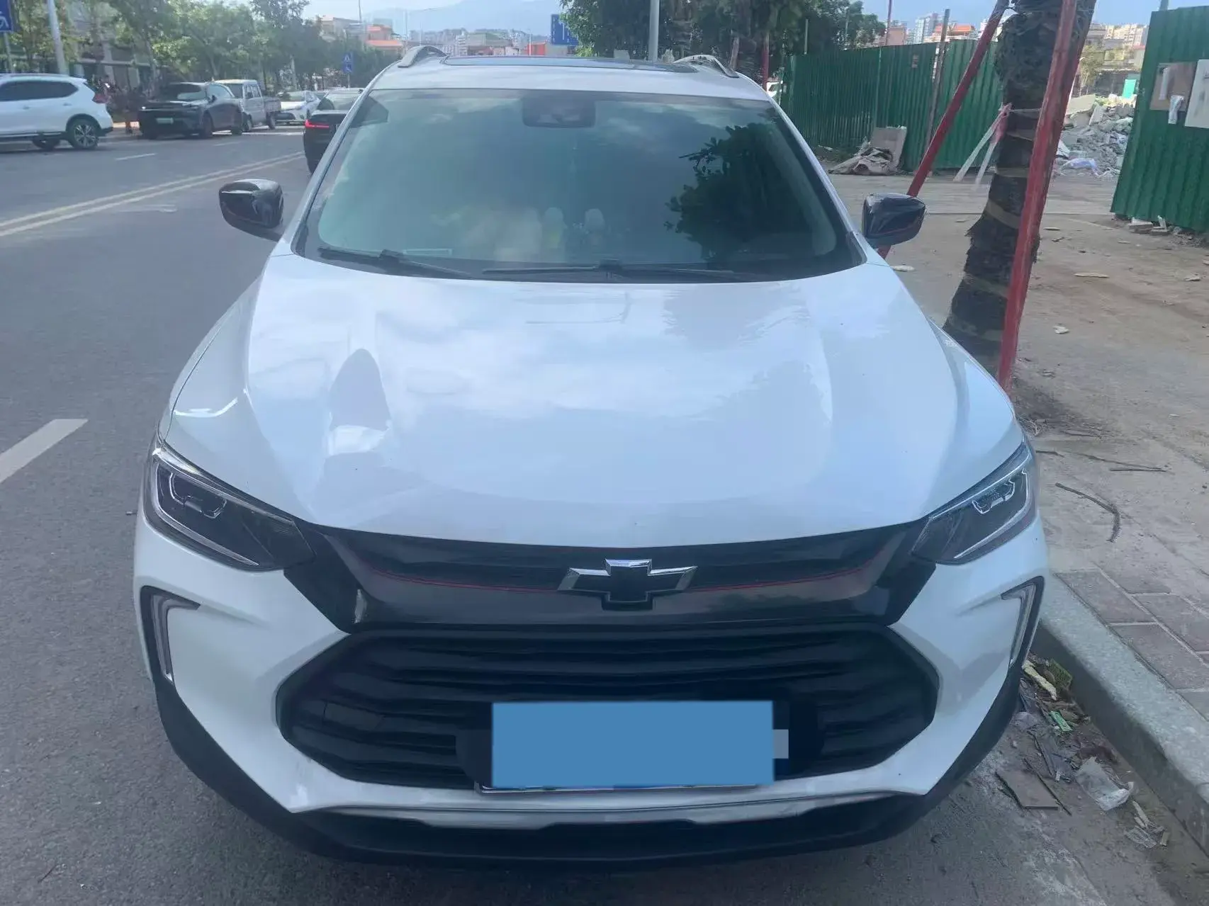 2019 CHEVROLET TRAX thumbnail 2