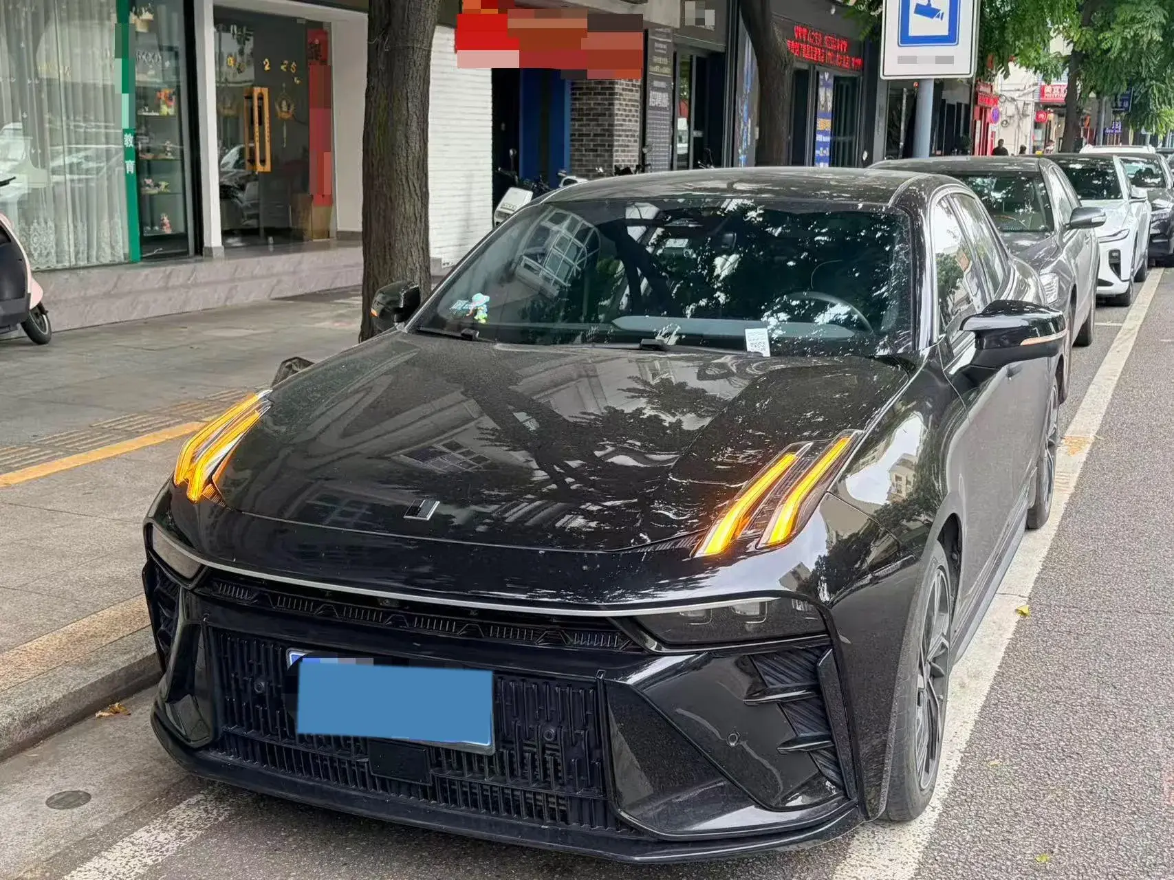 2023 LYNK&CO 03 view 1