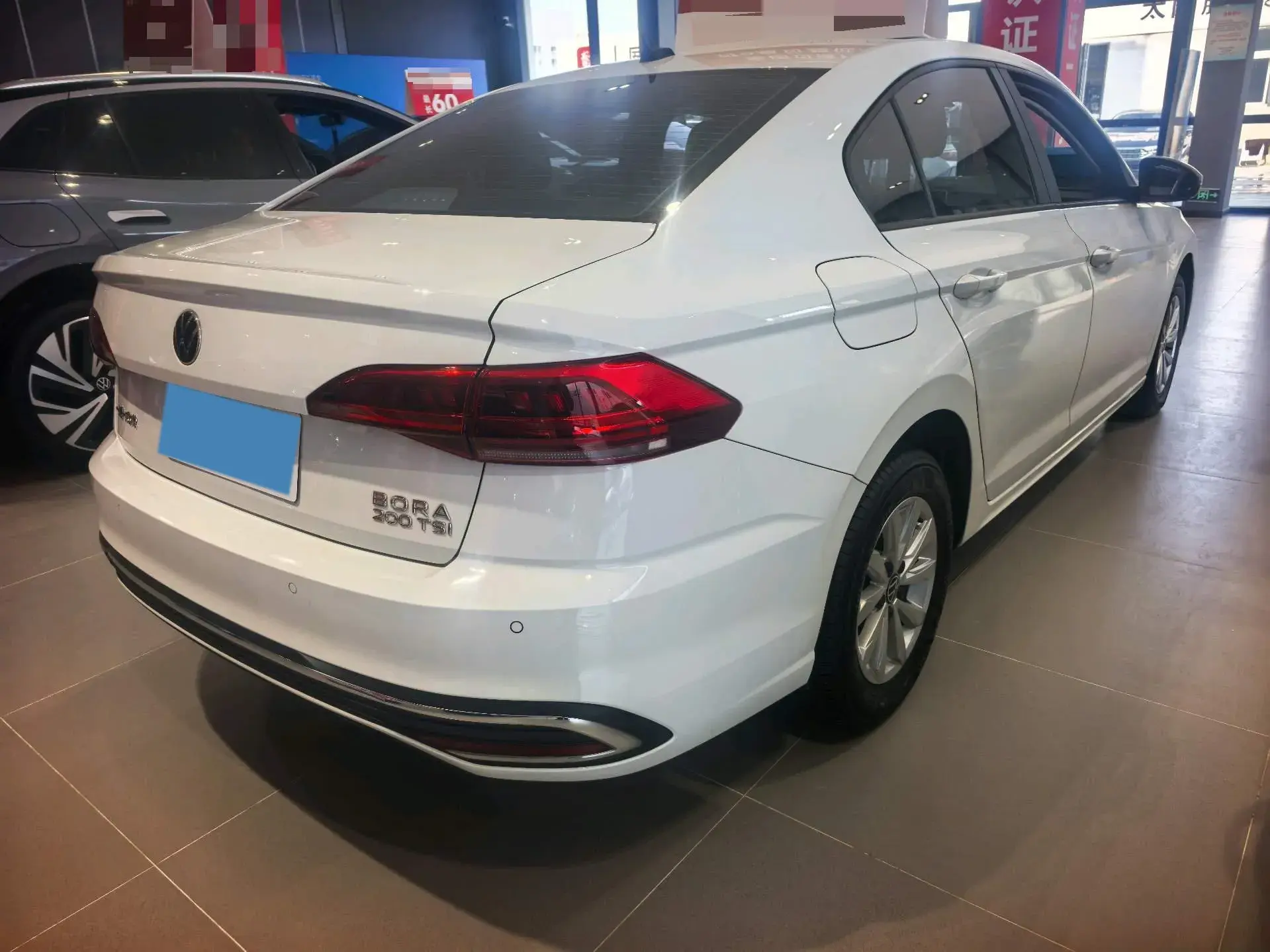 2023 VOLKSWAGEN BORA thumbnail 3