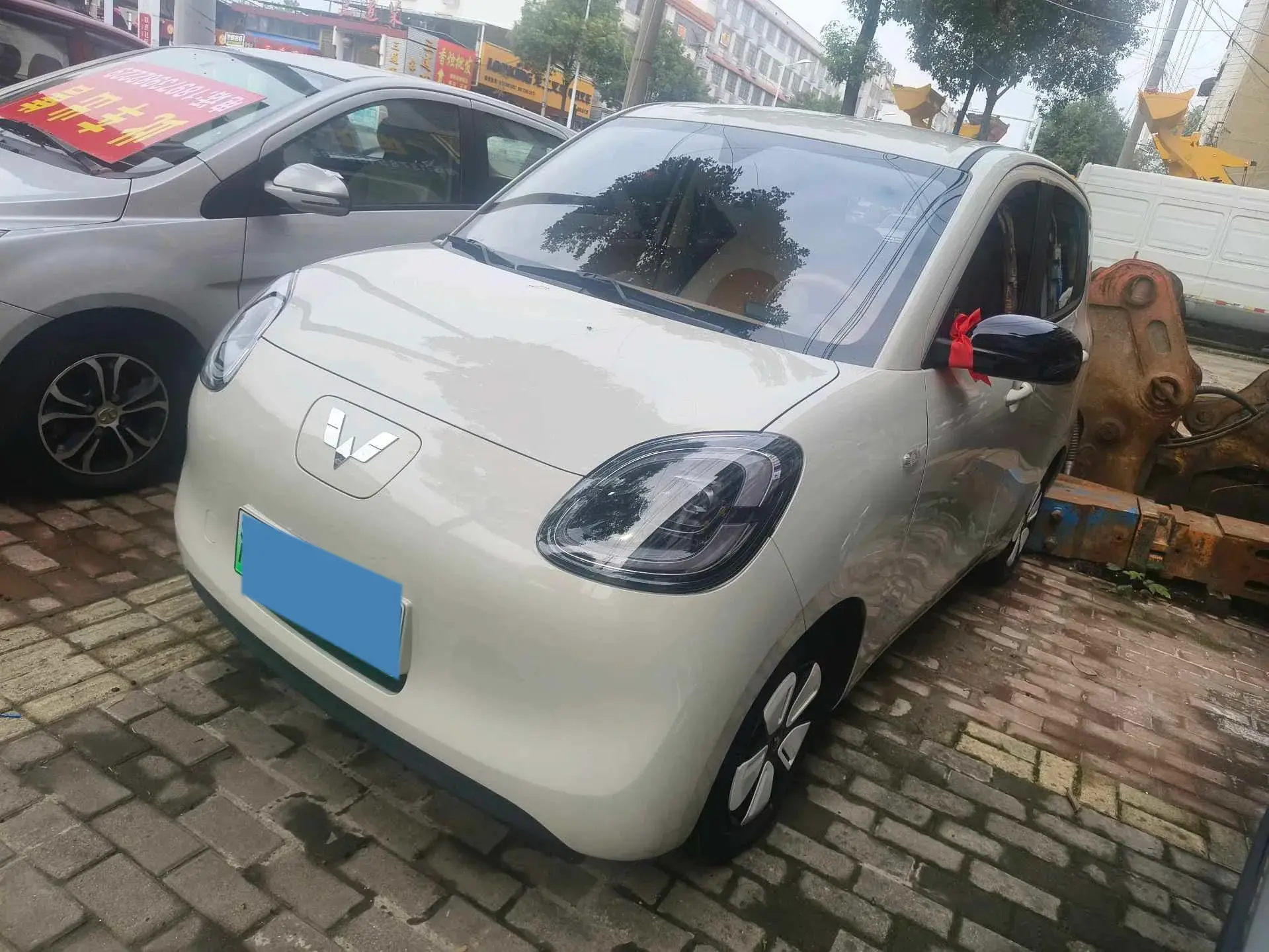 2022 WULING HONGGUANG view 1