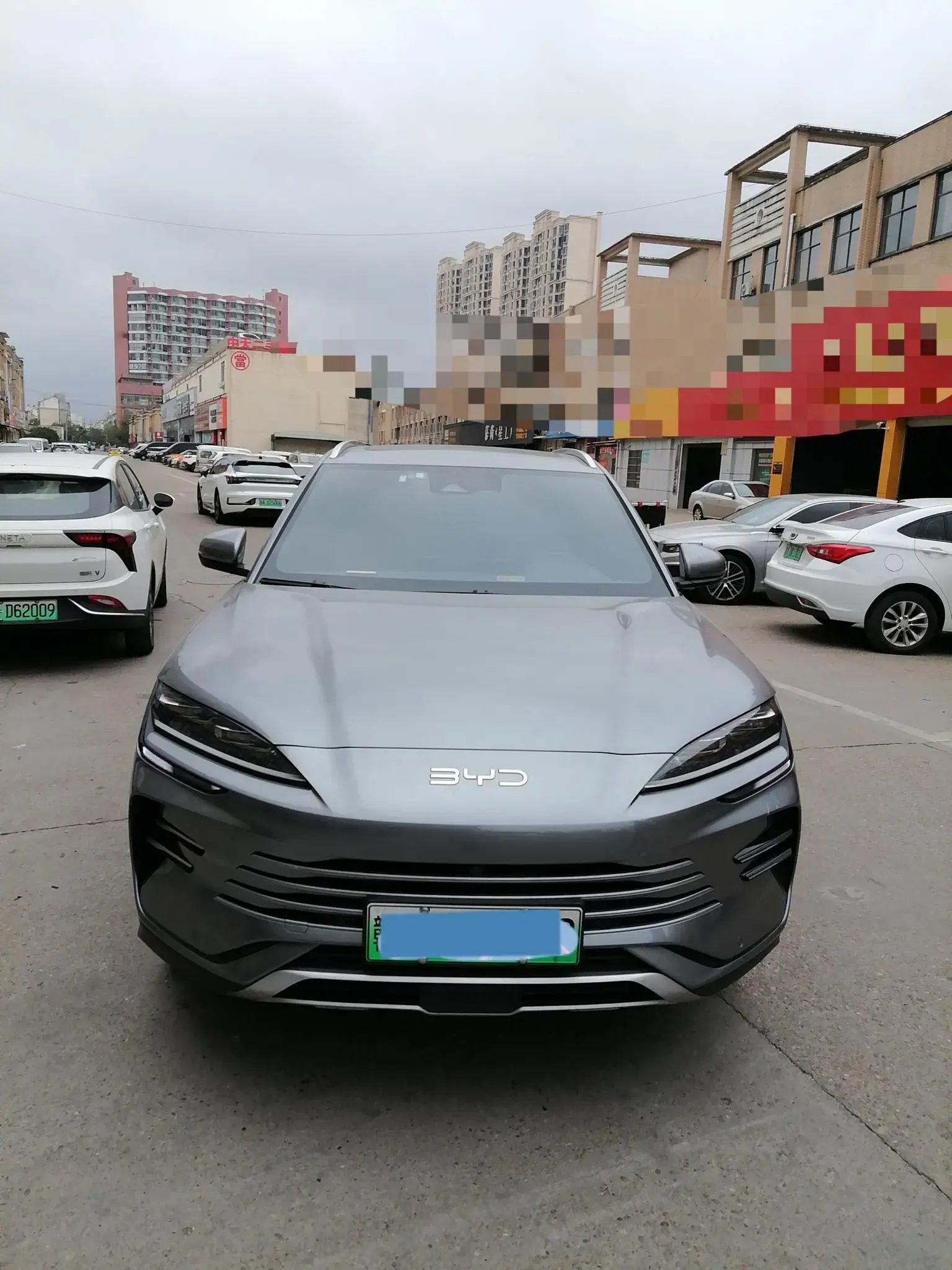 2024 BYD SONG thumbnail 3