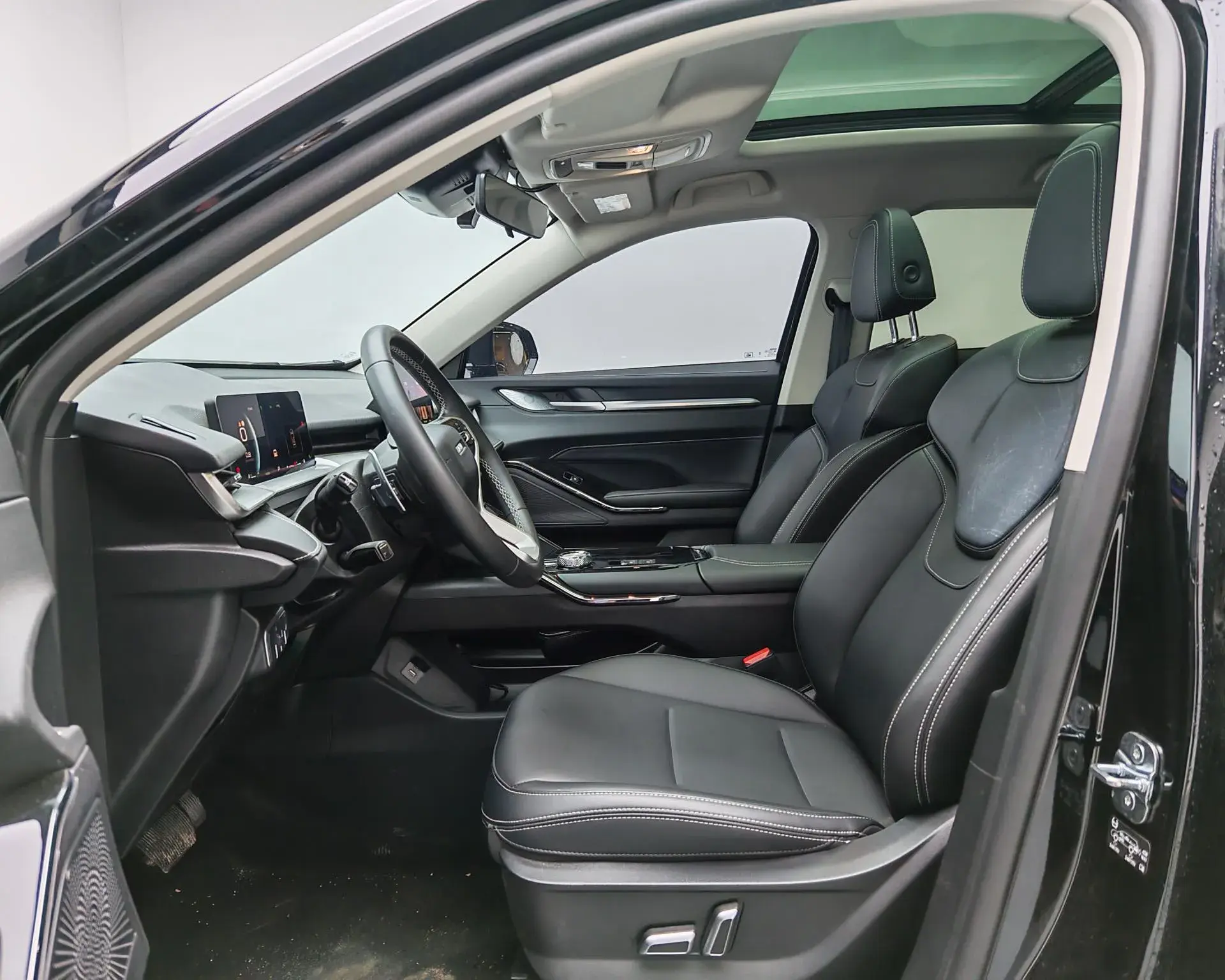 2024 HAVAL H6 thumbnail 4