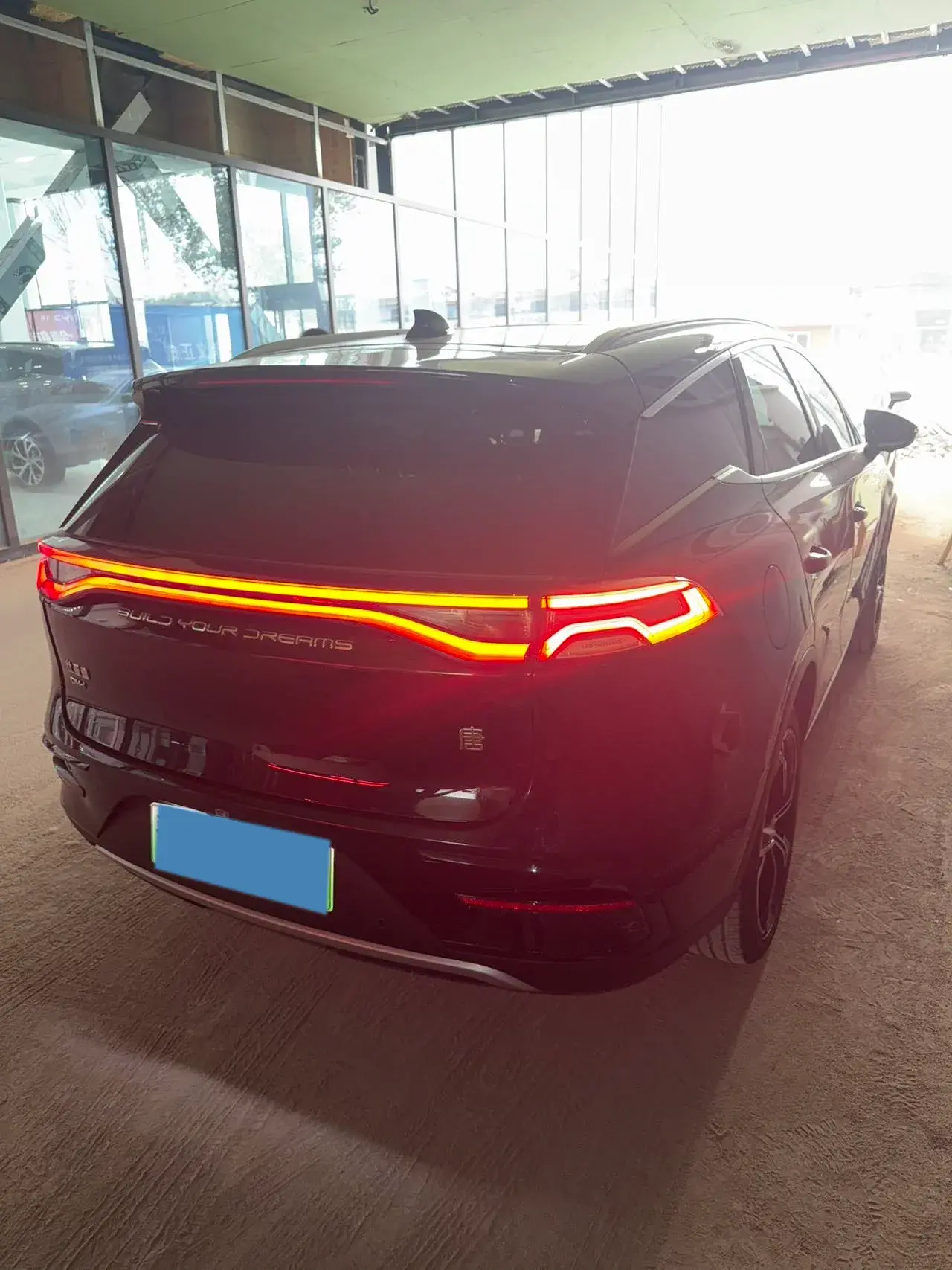 2021 BYD TANG thumbnail 4