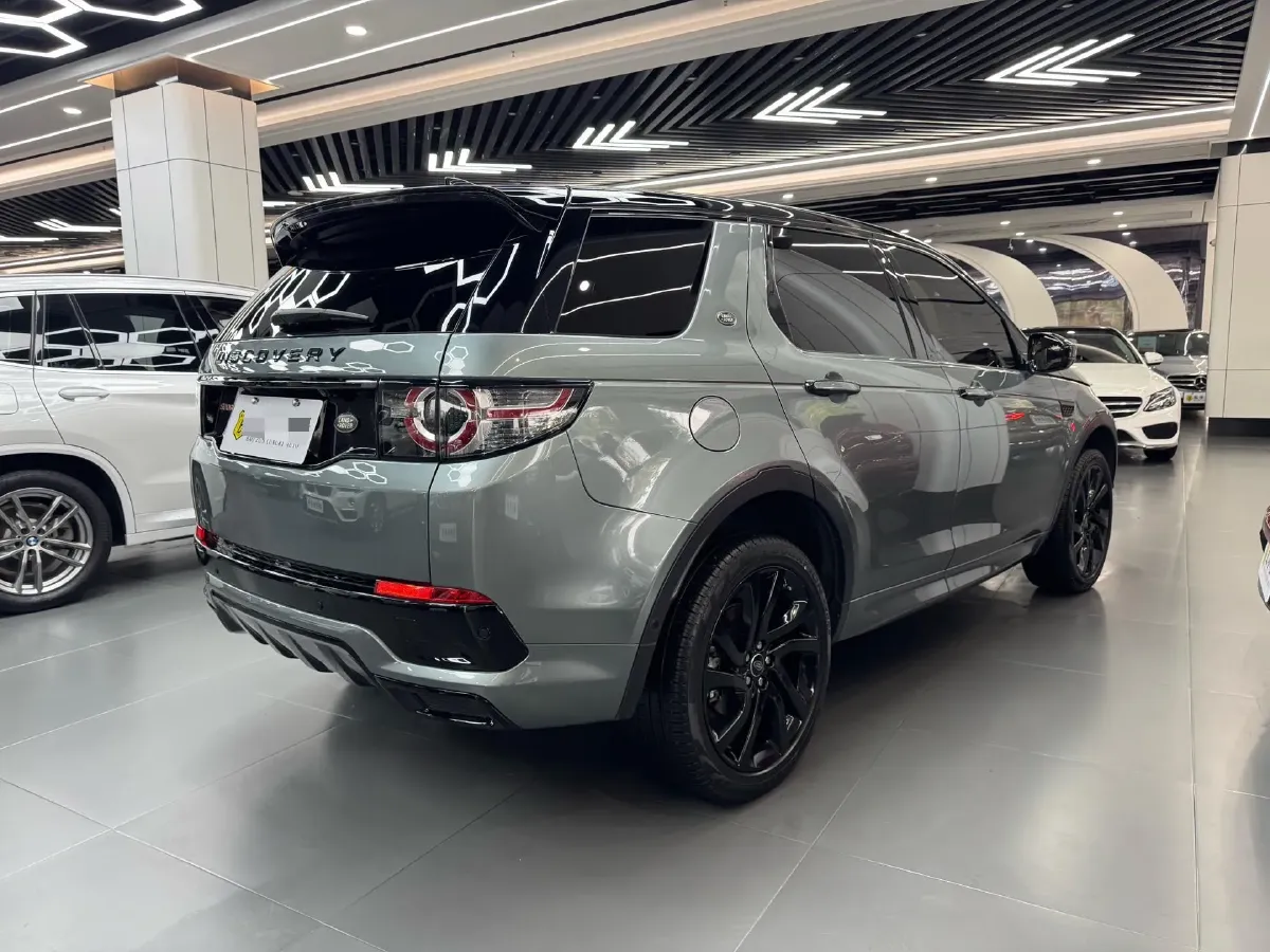 2019 Land Rover Discovery Sport 2.0T 241HP L4 9AT,autocango,china used car exporter,china ev exporter,chinese used car exporter,chinese used ev exporter