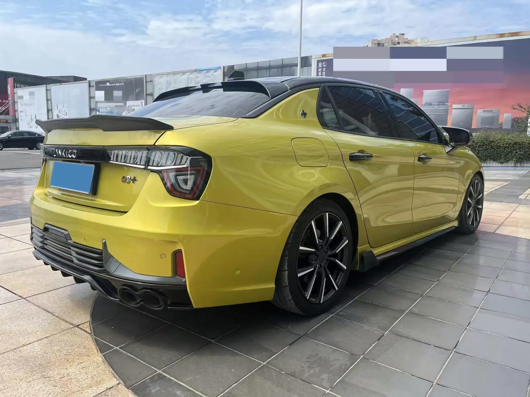 2021 LYNK&CO 03 thumbnail 4