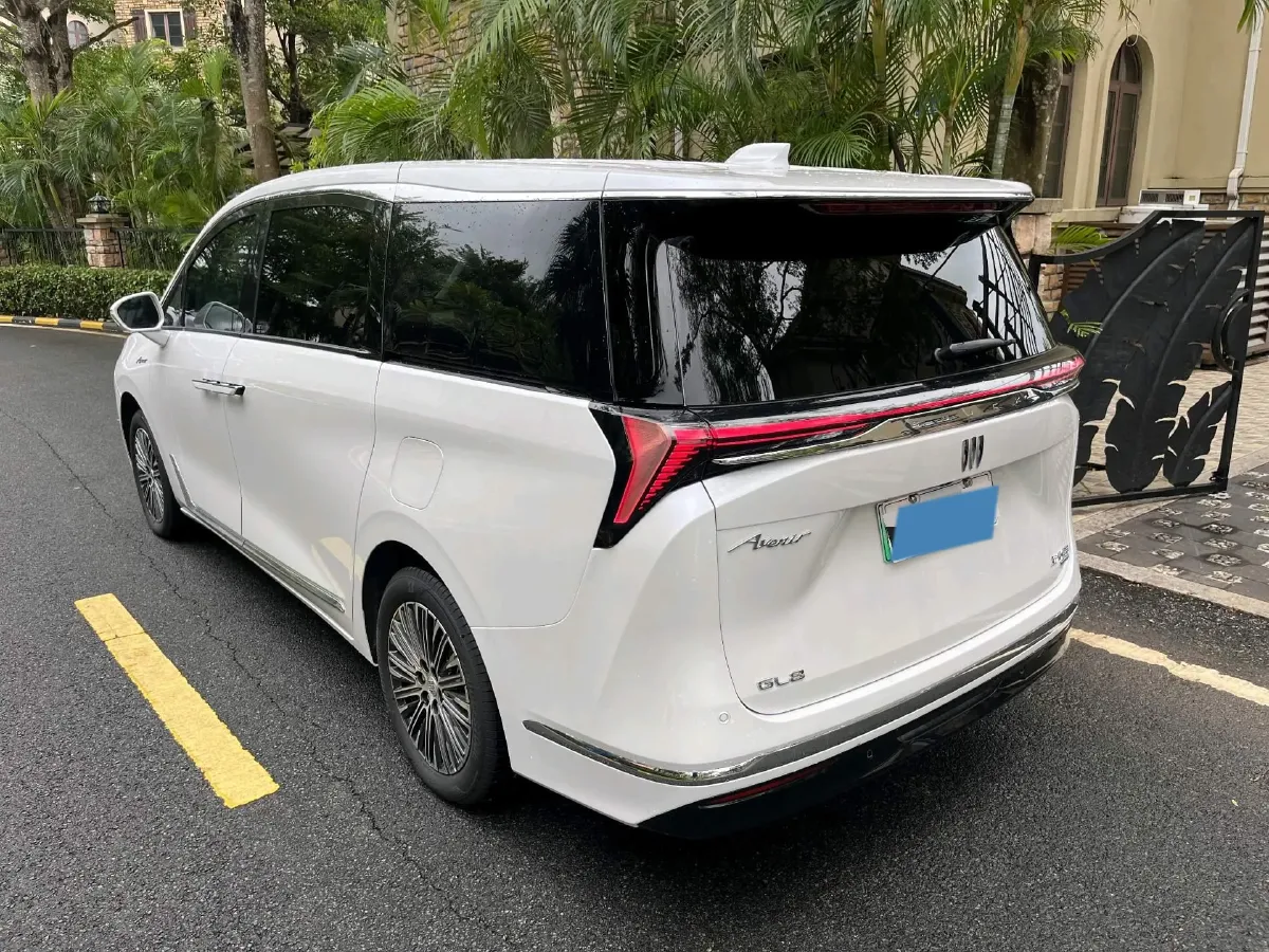 2024 Buick GL8 1.5T 180HP L4 2DHT PHEV 24.4KWH,autocango,china used car exporter,china ev exporter,chinese used car exporter,chinese used ev exporter