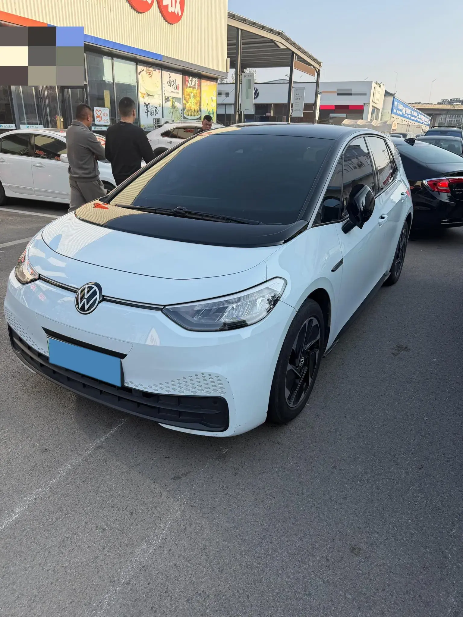 2023 VOLKSWAGEN ID.3 view 1