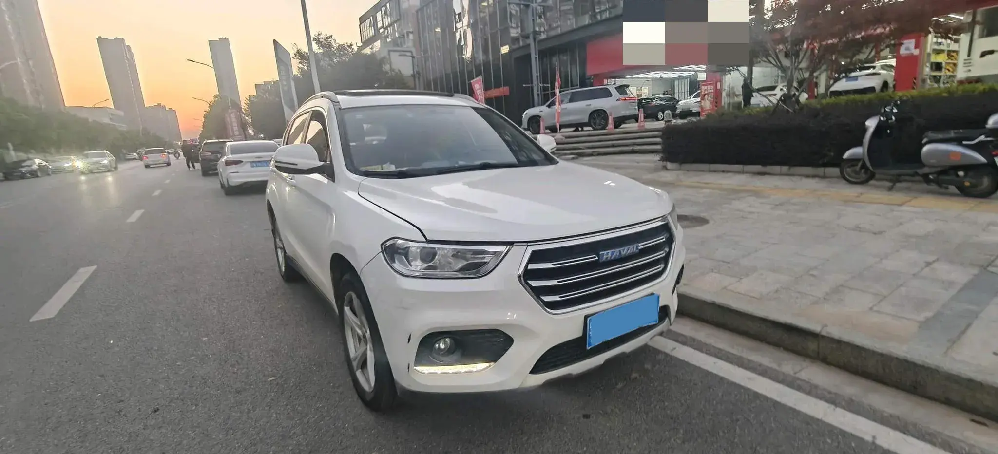 2018 HAVAL H2 thumbnail 3