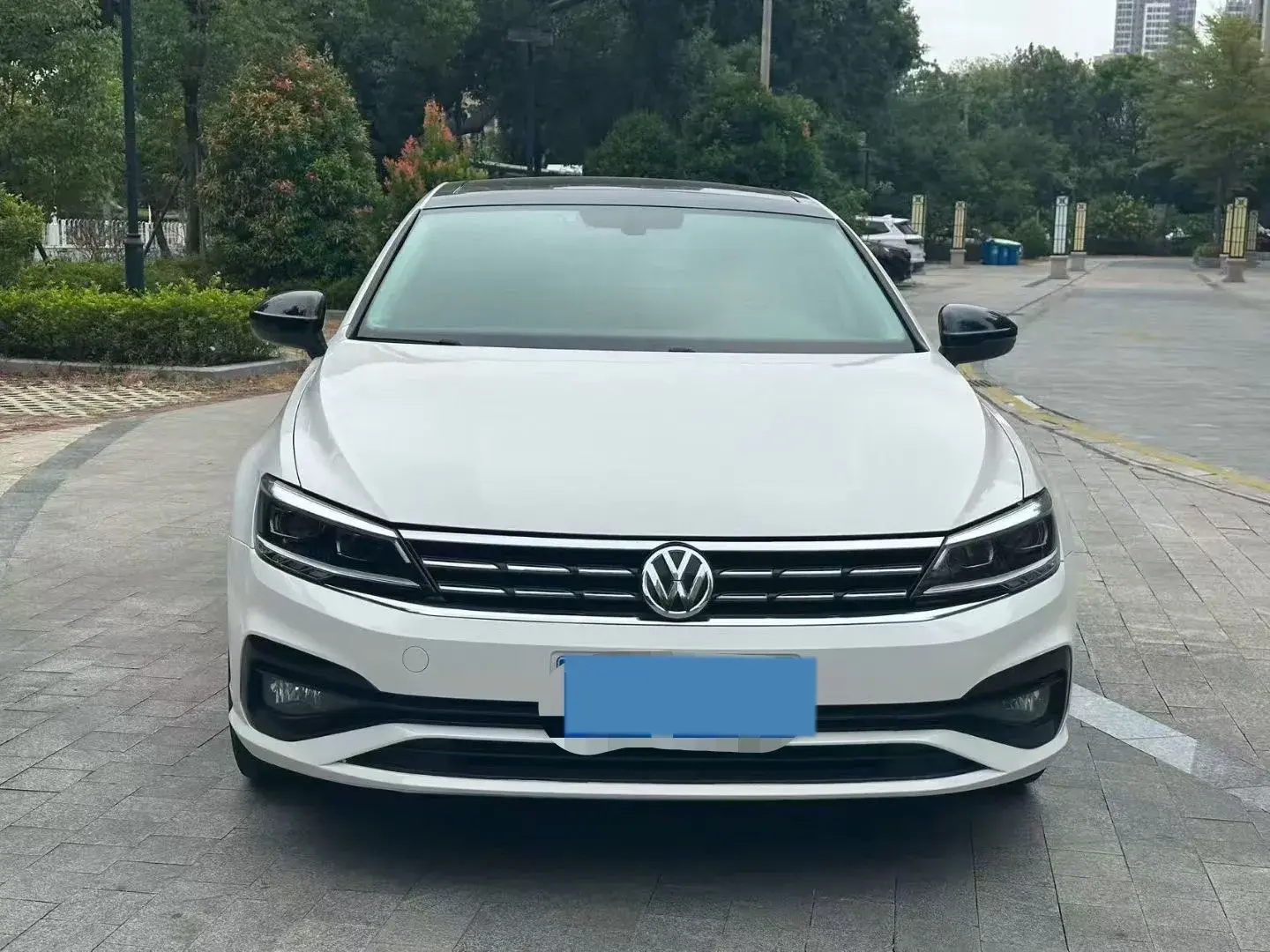 2019 VOLKSWAGEN LAMANDO thumbnail 3