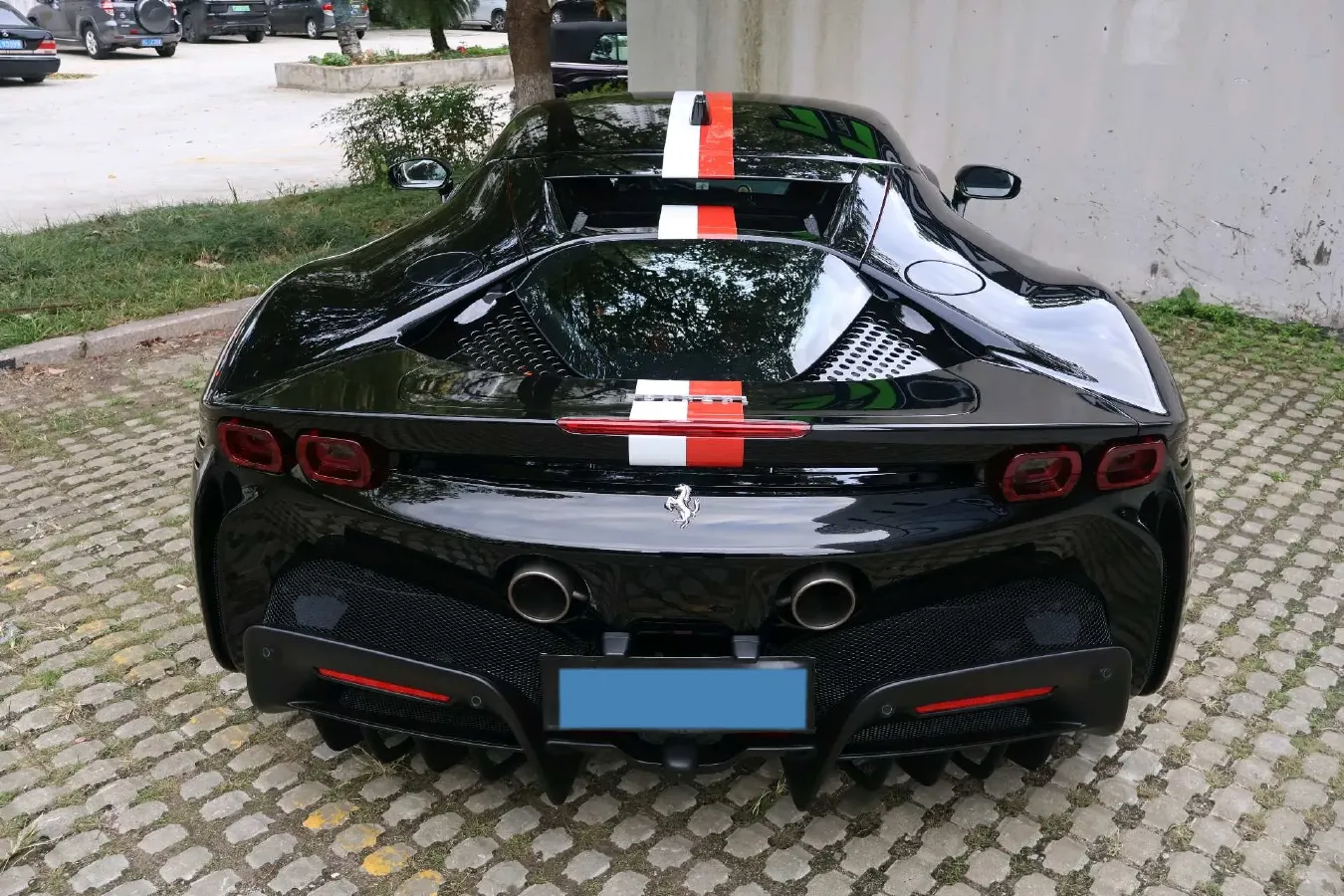 2020 Ferrari SF90 3.9T 781HP V8 8DCT PHEV 7.9KWH,autocango,china used car exporter,china ev exporter,chinese used car exporter,chinese used ev exporter