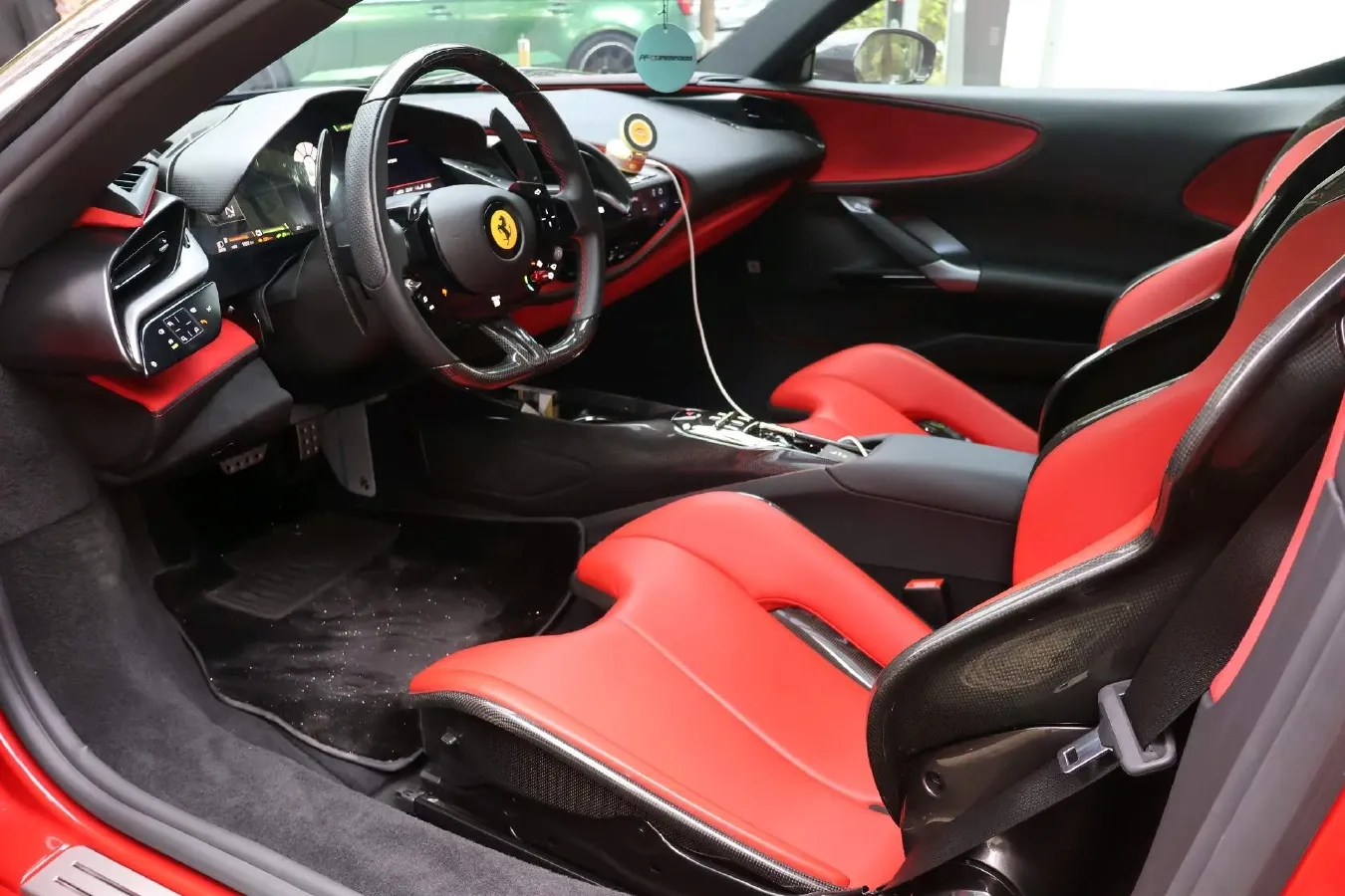 2020 Ferrari SF90 3.9T 781HP V8 8DCT PHEV 7.9KWH,autocango,china used car exporter,china ev exporter,chinese used car exporter,chinese used ev exporter