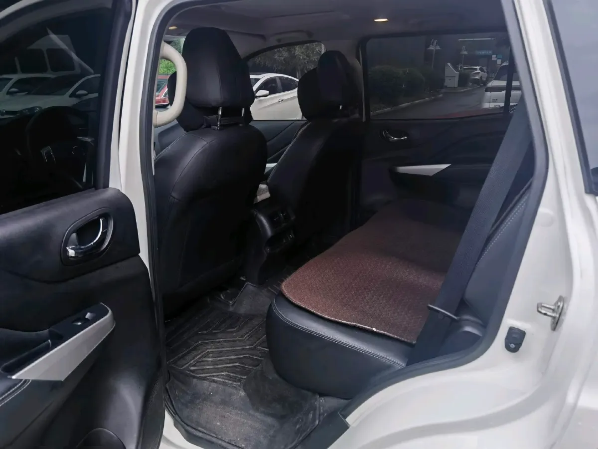 2020 Nissan Terra 2.5L 193HP L4 7AT,autocango,china used car exporter,china ev exporter,chinese used car exporter,chinese used ev exporter