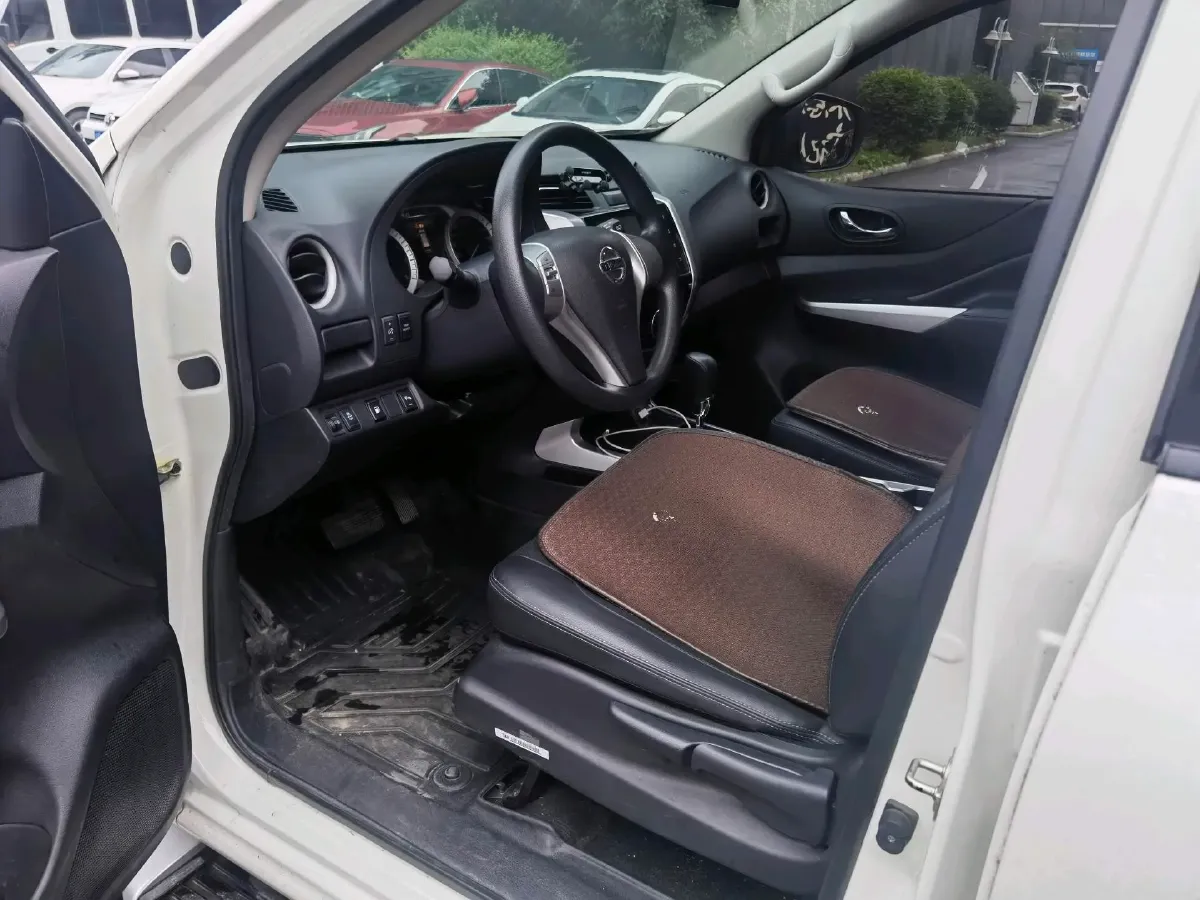 2020 Nissan Terra 2.5L 193HP L4 7AT,autocango,china used car exporter,china ev exporter,chinese used car exporter,chinese used ev exporter