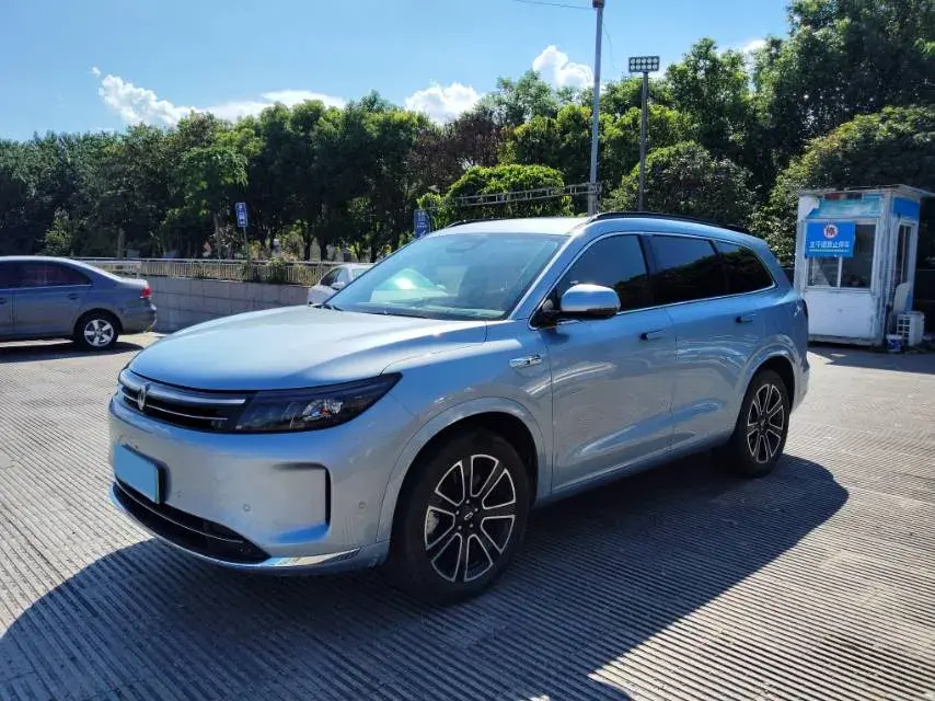 2024 AITO AITO view 1