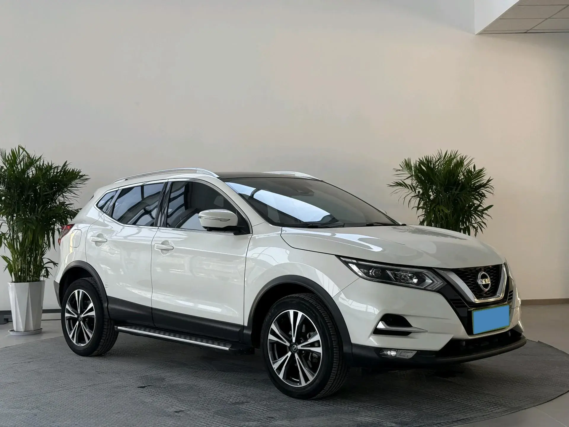 2022 NISSAN QASHQAI thumbnail 3