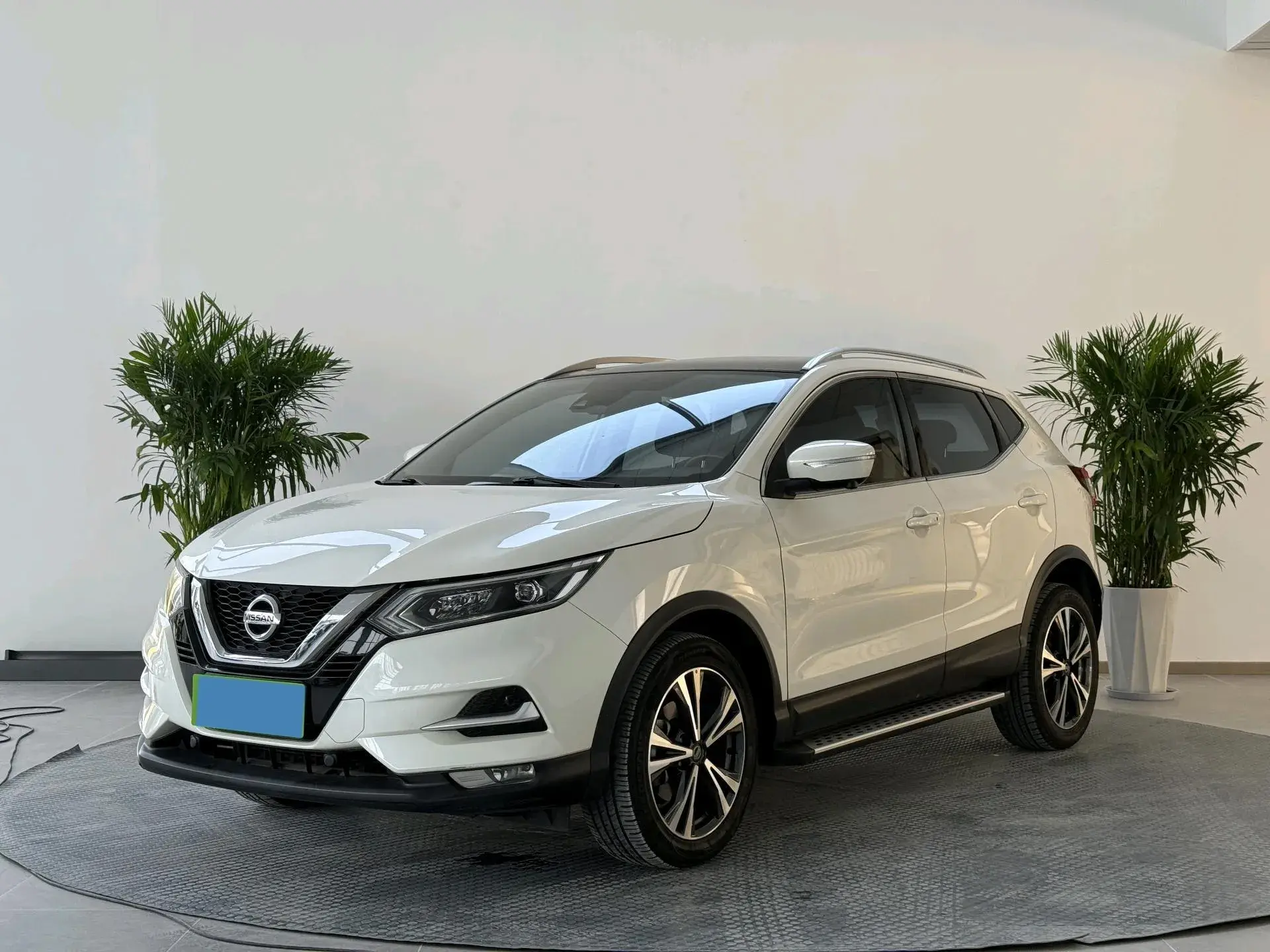 2022 NISSAN QASHQAI view 1