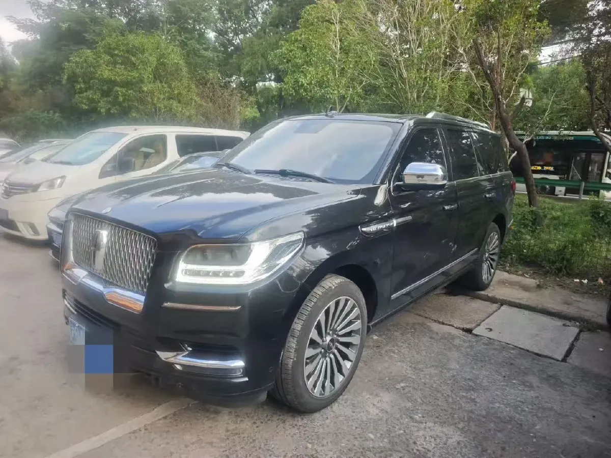 2019 Lincoln Navigator 3.5T 388HP V6 10AT,autocango,china used car exporter,china ev exporter,chinese used car exporter,chinese used ev exporter