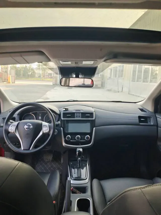2021 Nissan Tiida 1.6L 122HP L4 CVT,autocango,china used car exporter,china ev exporter,chinese used car exporter,chinese used ev exporter