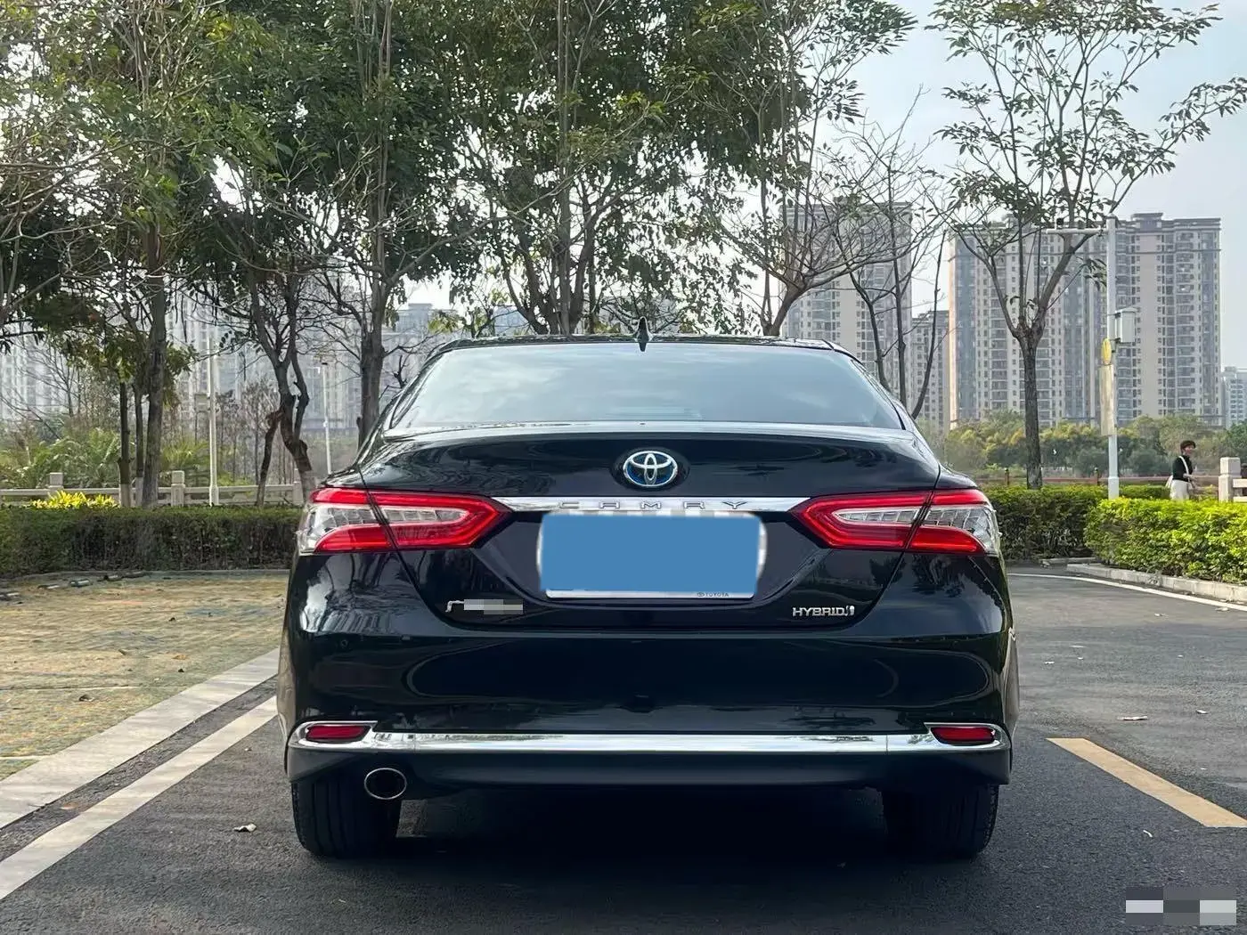 2023 TOYOTA CAMRY thumbnail 3