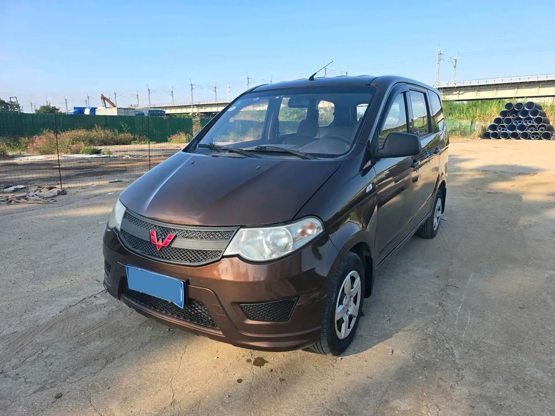 2018 WULING HONGGUANG view 1