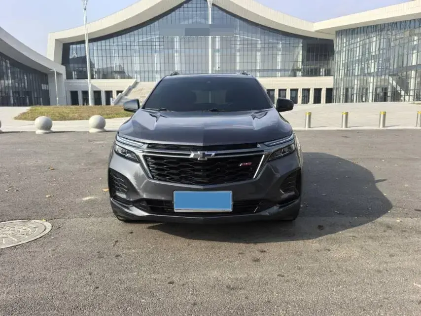 2022 CHEVROLET EQUINOX thumbnail 3