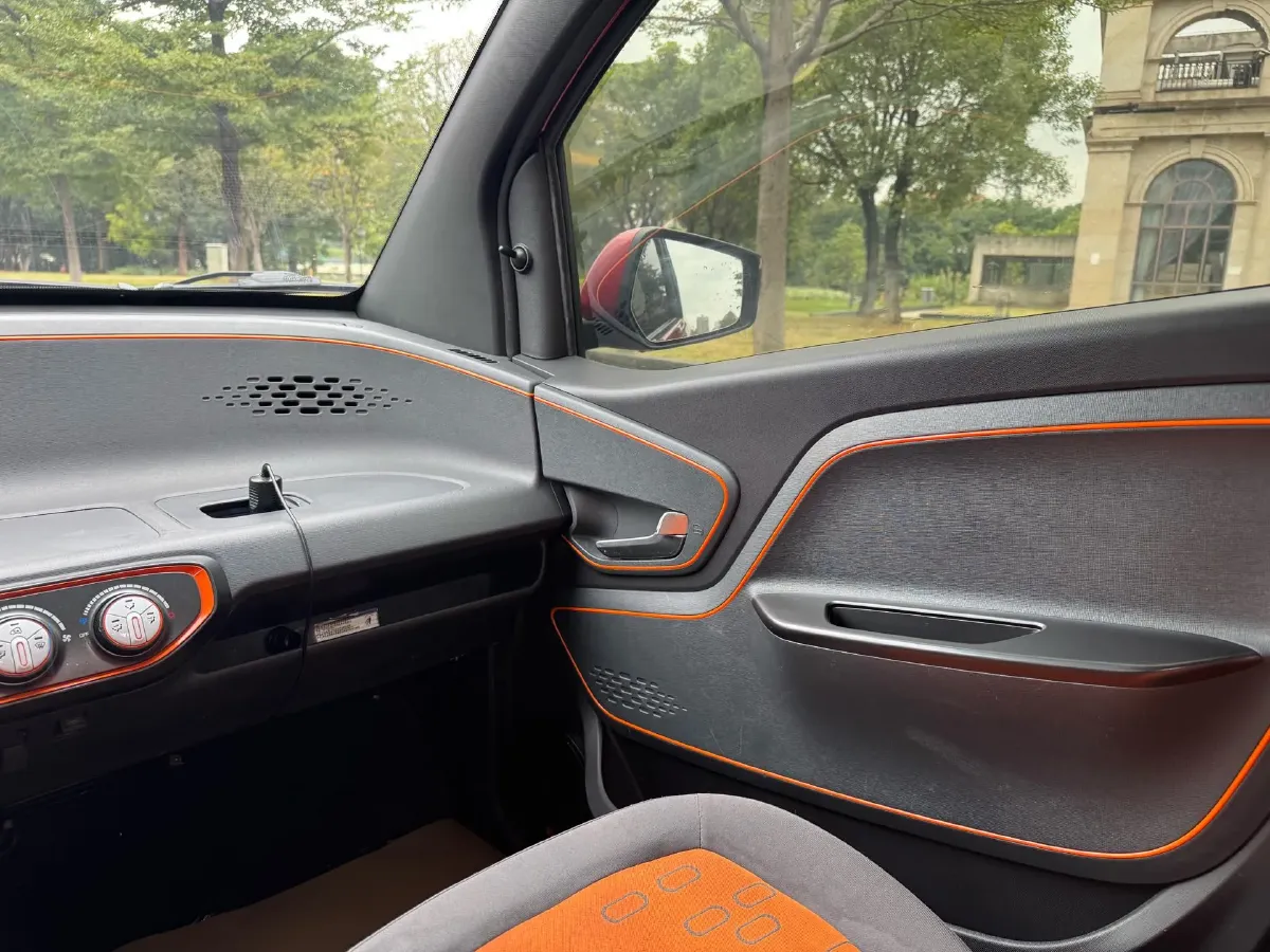 2020 BaoJun E100 BEV 28KWH,autocango,china used car exporter,china ev exporter,chinese used car exporter,chinese used ev exporter