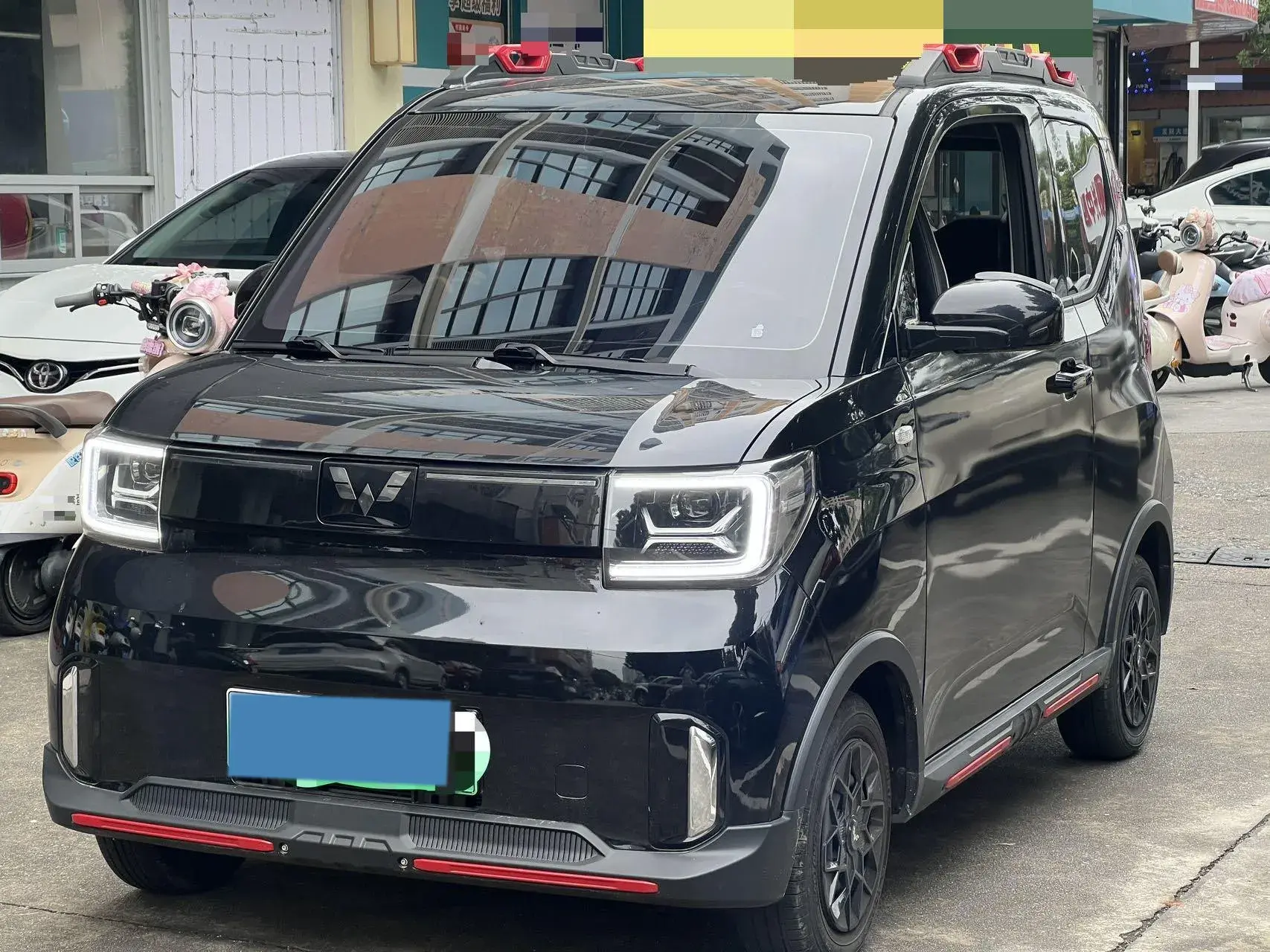 2022 WULING HONGGUANG view 1