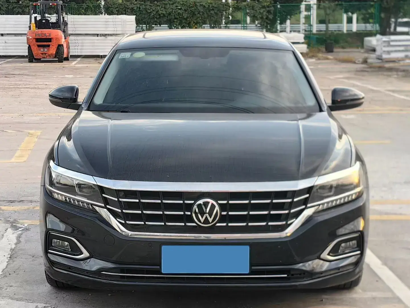 2020 VOLKSWAGEN PASSAT thumbnail 2