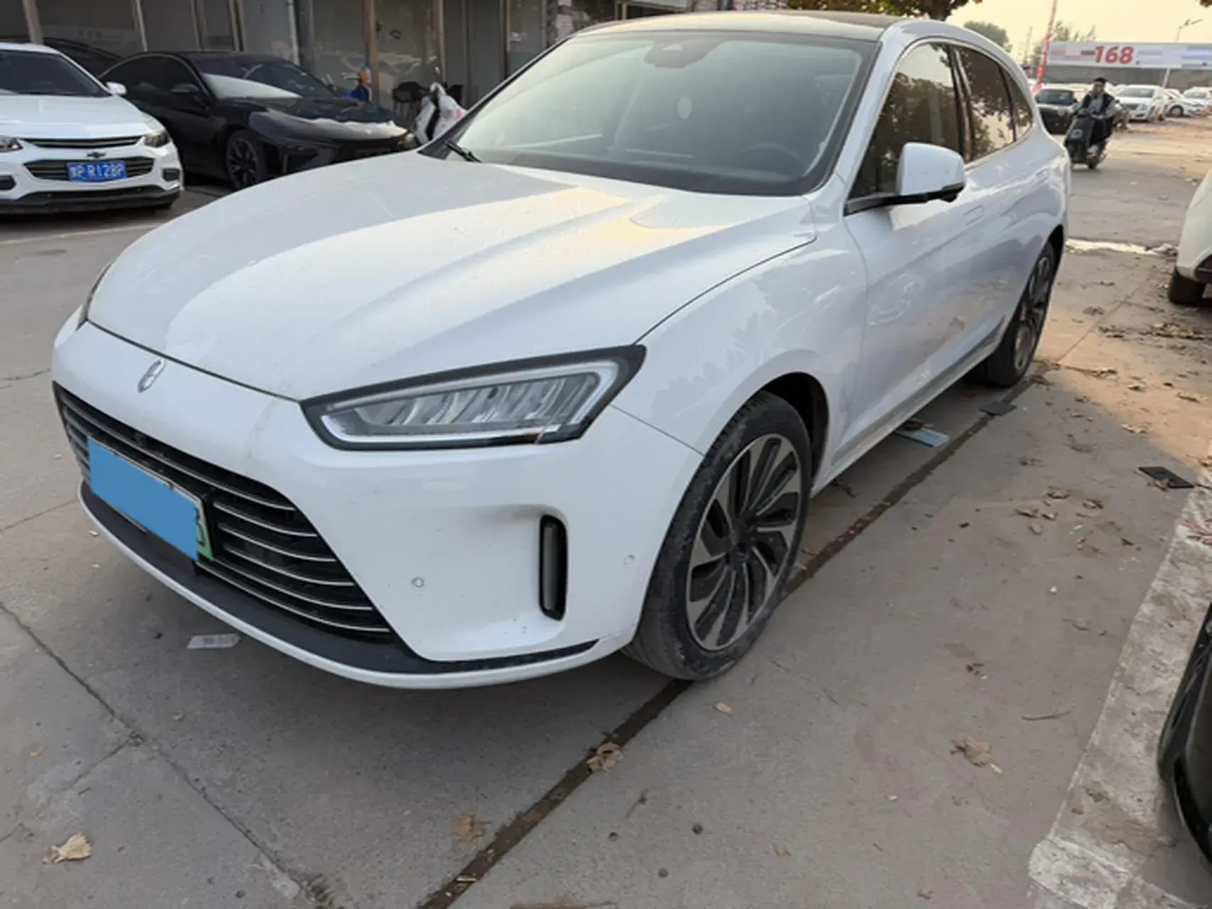 2022 AITO AITO view 1