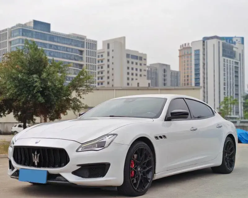 2017 Maserati Quattroporte 3.0T 350HP V6 8AT