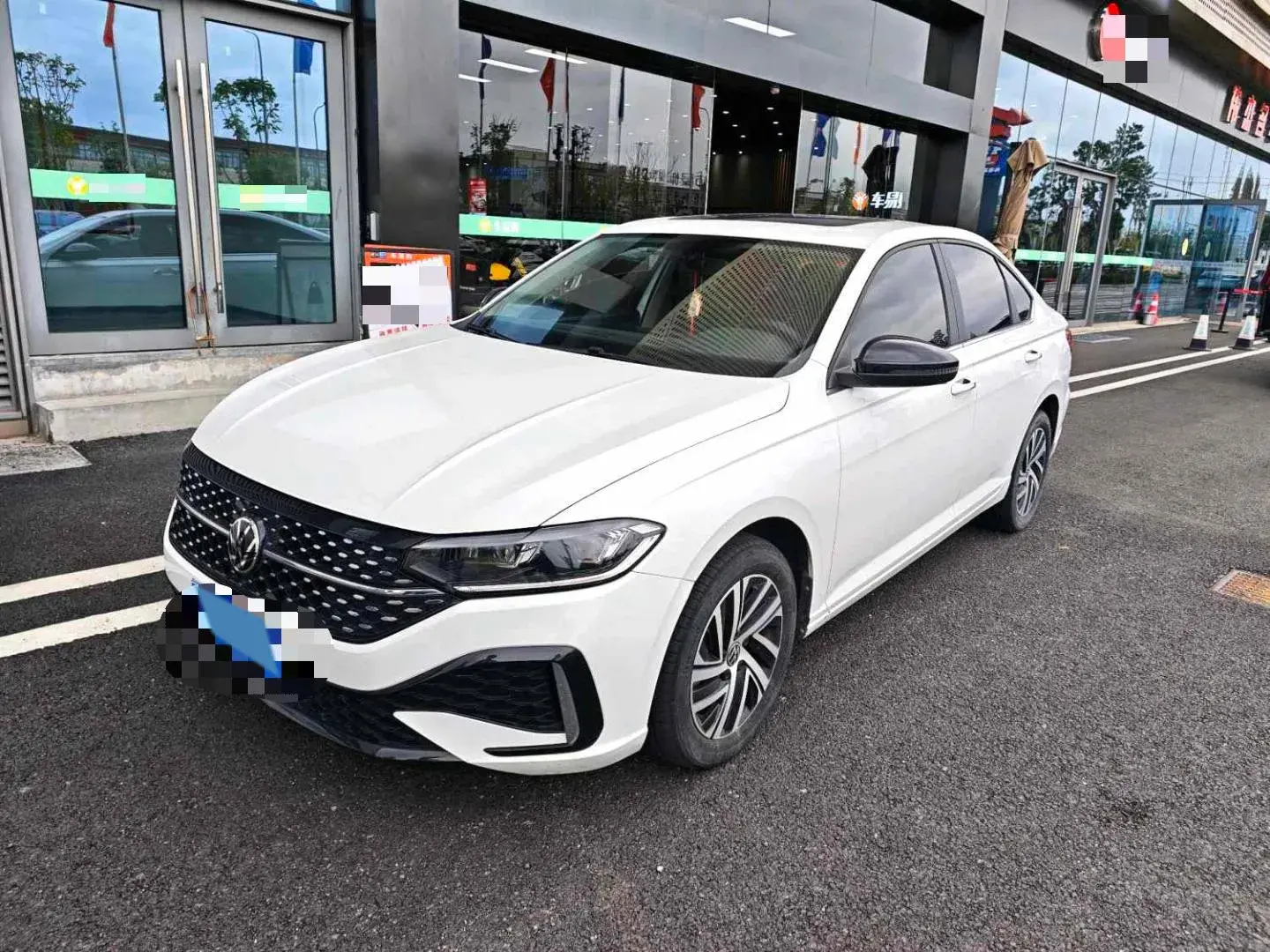 2023 VOLKSWAGEN LAVIDA view 1