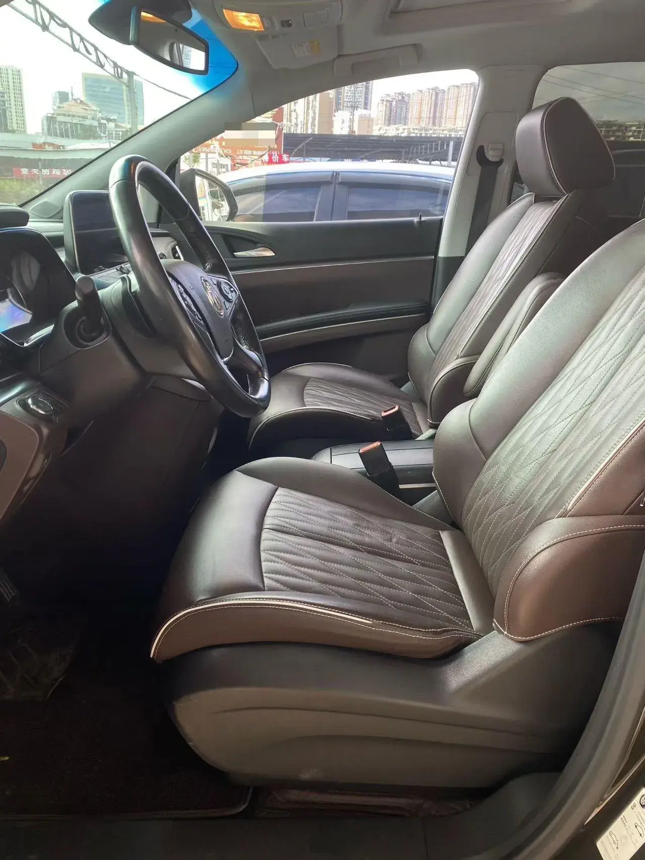 2021 BUICK GL8 thumbnail 3