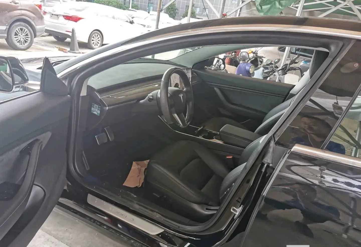 2019 TESLA MODEL thumbnail 3