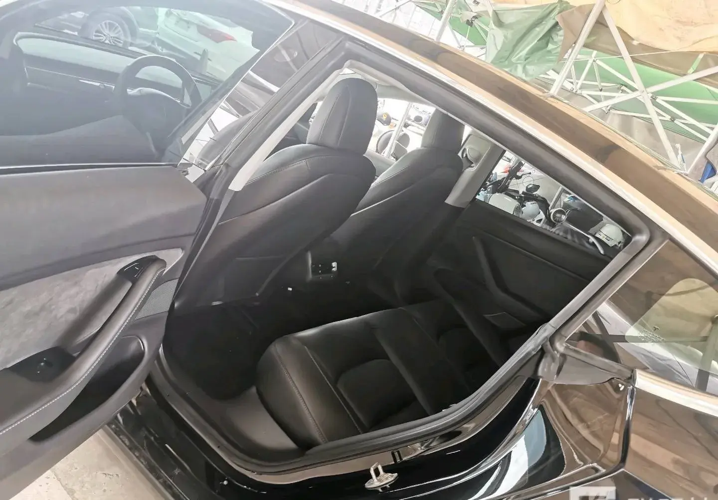 2019 TESLA MODEL thumbnail 4