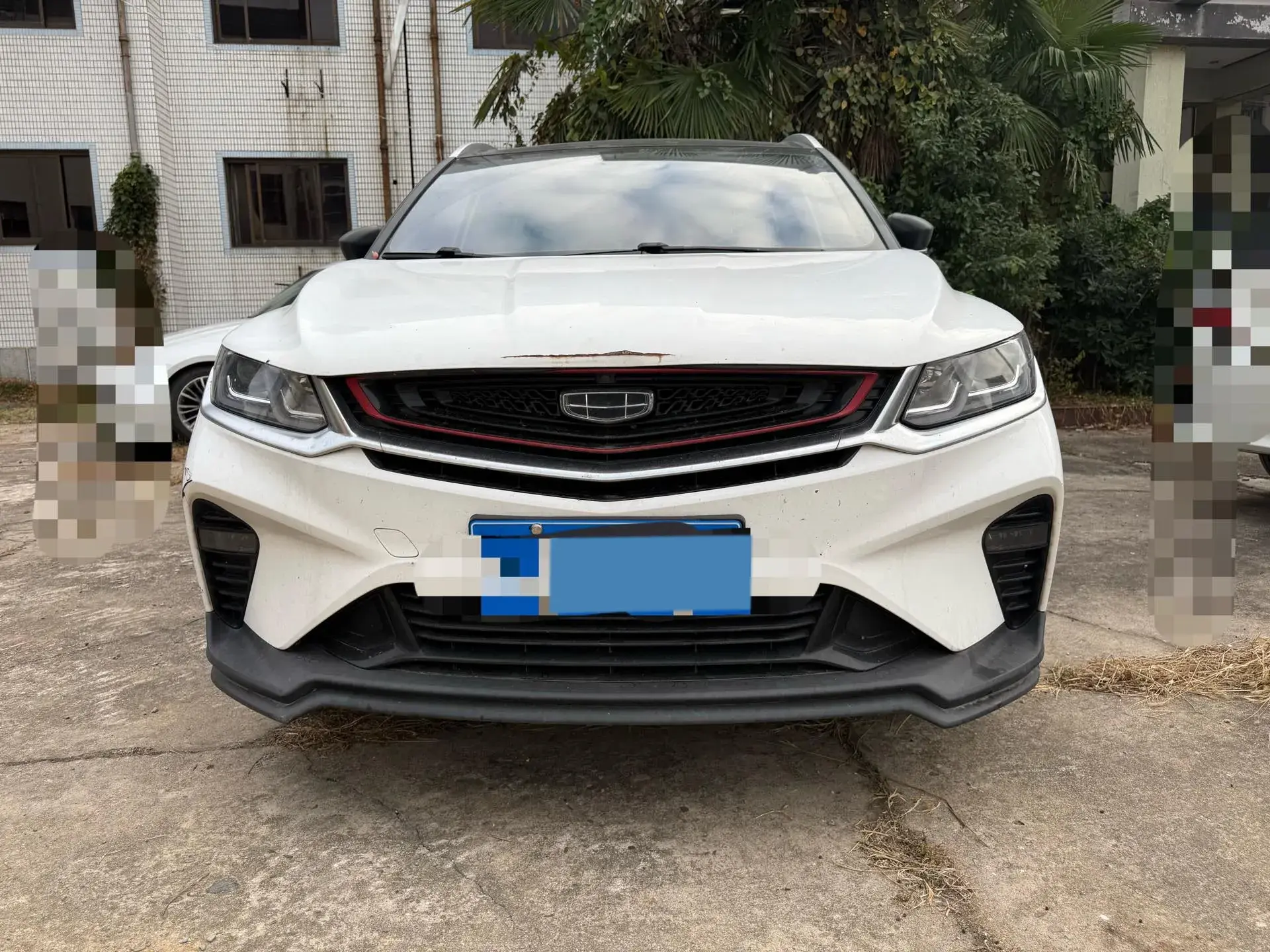 2020 GEELY COOLRAY thumbnail 2