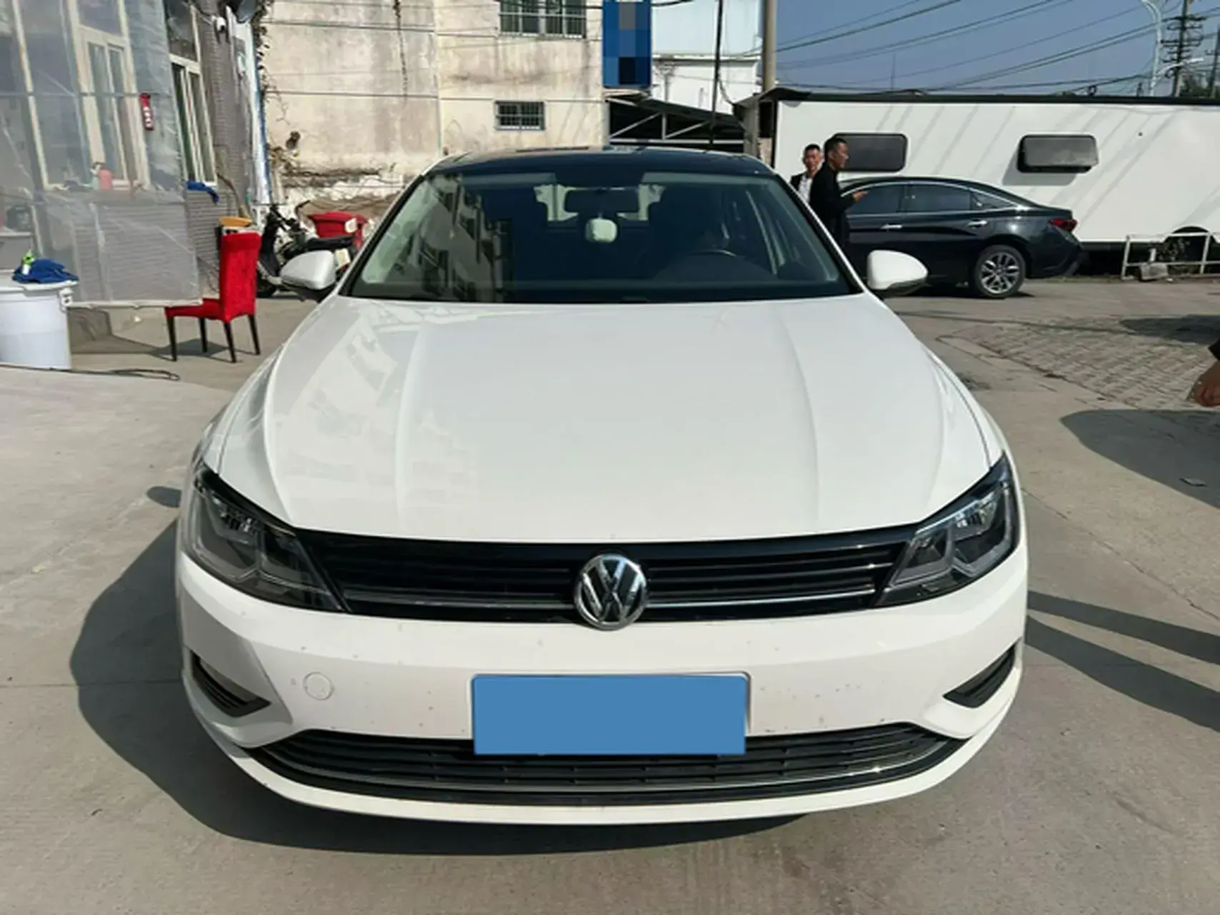 2018 VOLKSWAGEN LAMANDO thumbnail 3