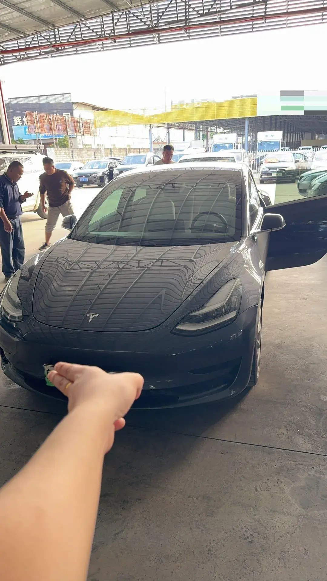 2020 TESLA MODEL thumbnail 2