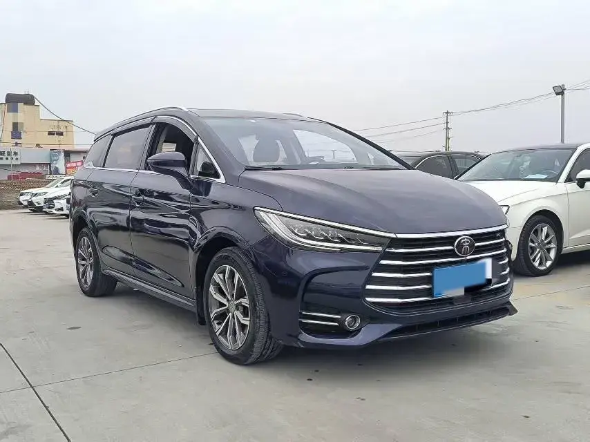 2019 BYD SONG thumbnail 3