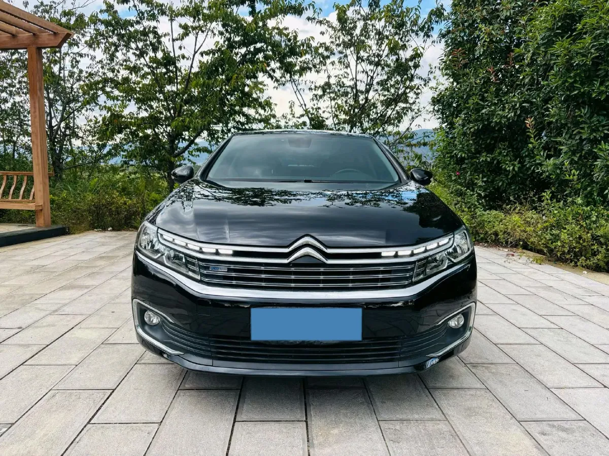 2021 Citroen C6 1.8T 211HP L4 8AT,autocango,china used car exporter,china ev exporter,chinese used car exporter,chinese used ev exporter