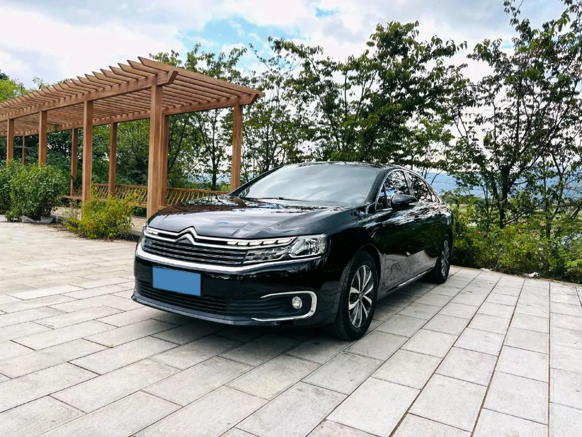 2021 Citroen C6 1.8T 211HP L4 8AT,autocango,china used car exporter,china ev exporter,chinese used car exporter,chinese used ev exporter