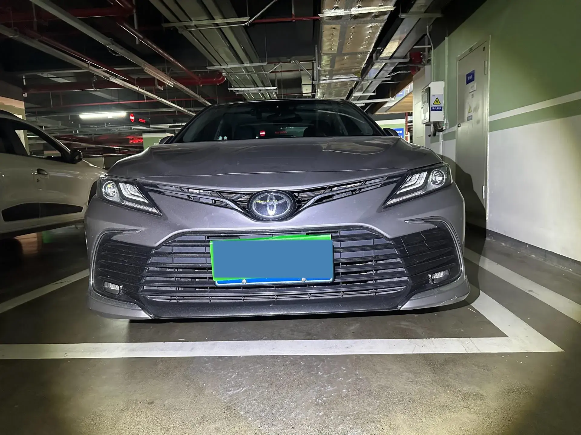 2021 TOYOTA CAMRY thumbnail 2