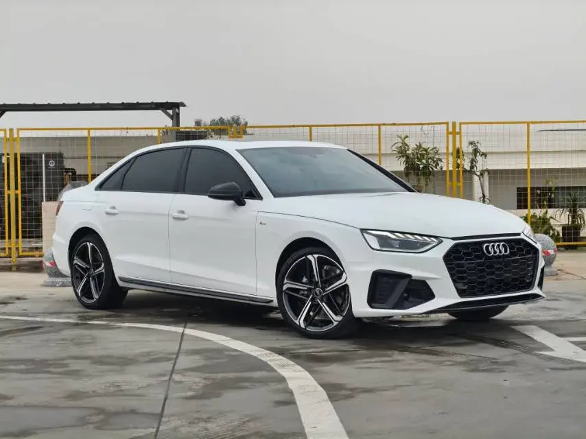 2024 AUDI A4L thumbnail 3