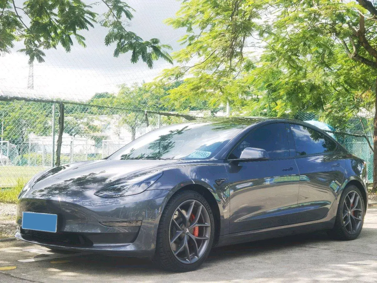 2022 TESLA MODEL view 1