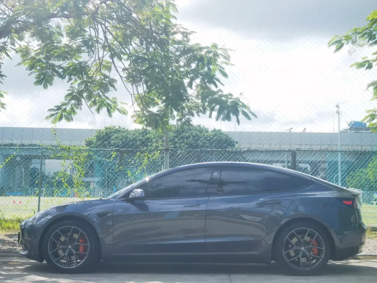 2022 TESLA MODEL thumbnail 4