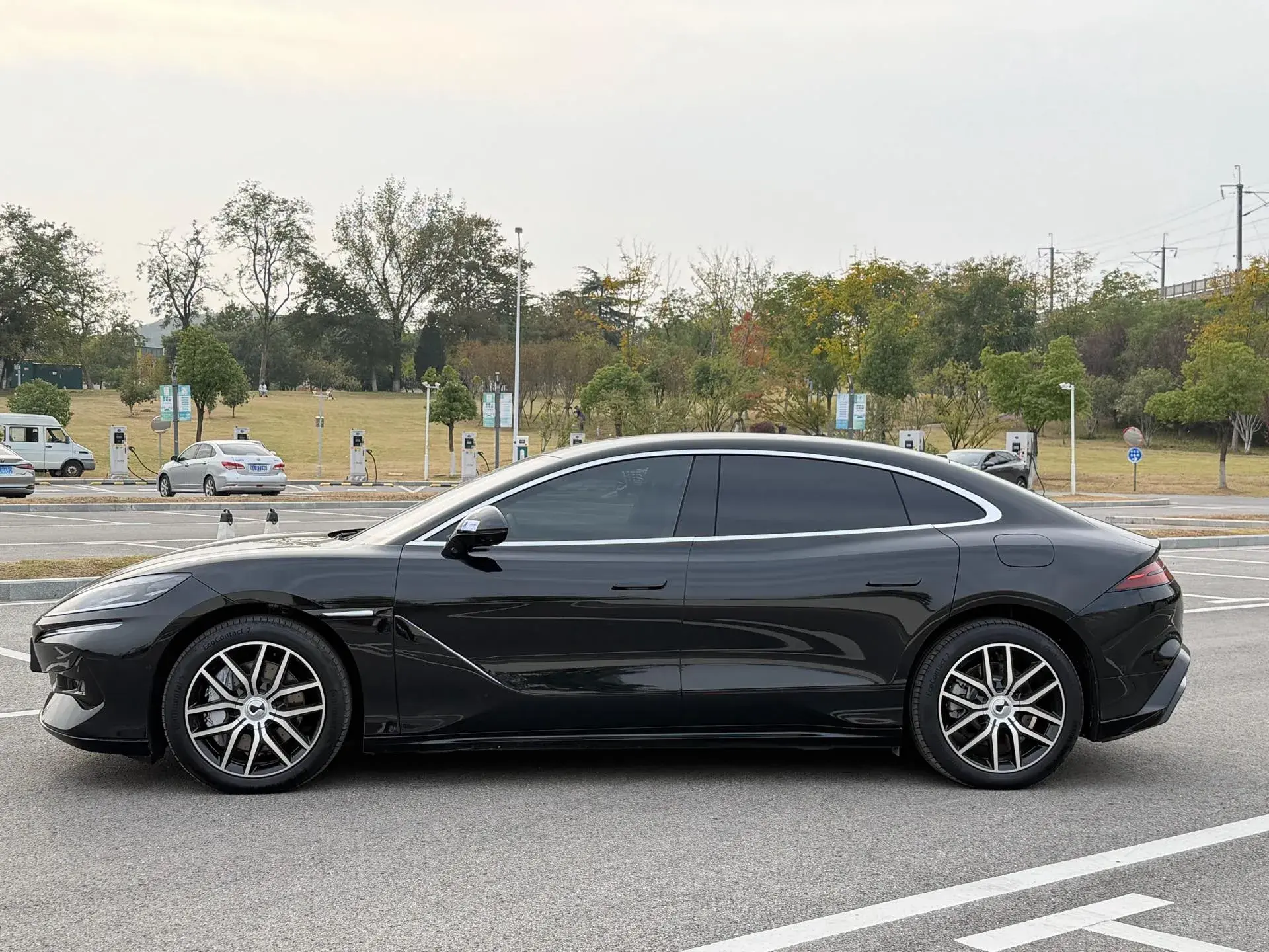 2024 DENZA DENZAZ9 thumbnail 4