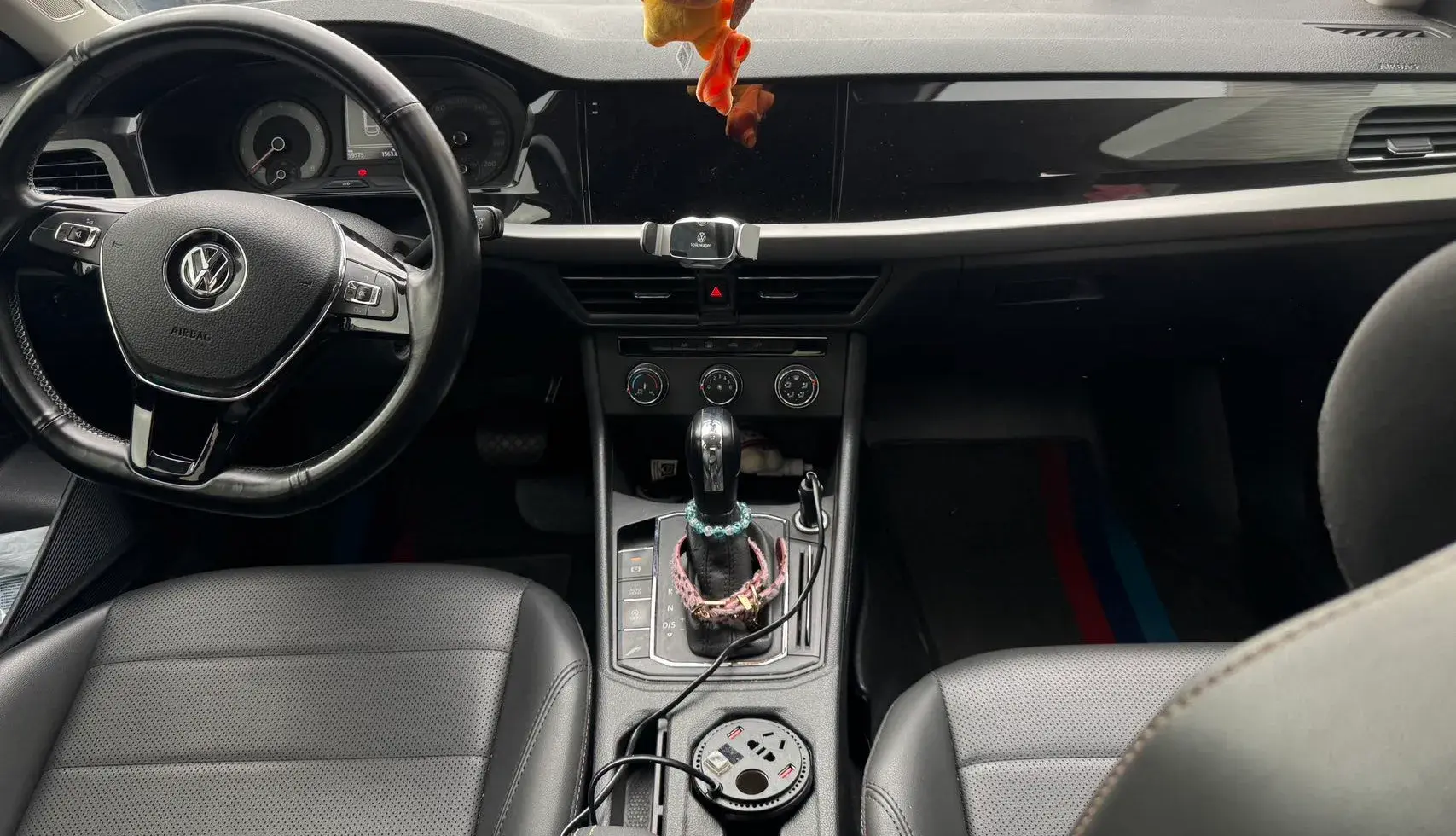 2018 VOLKSWAGEN LAVIDA thumbnail 4