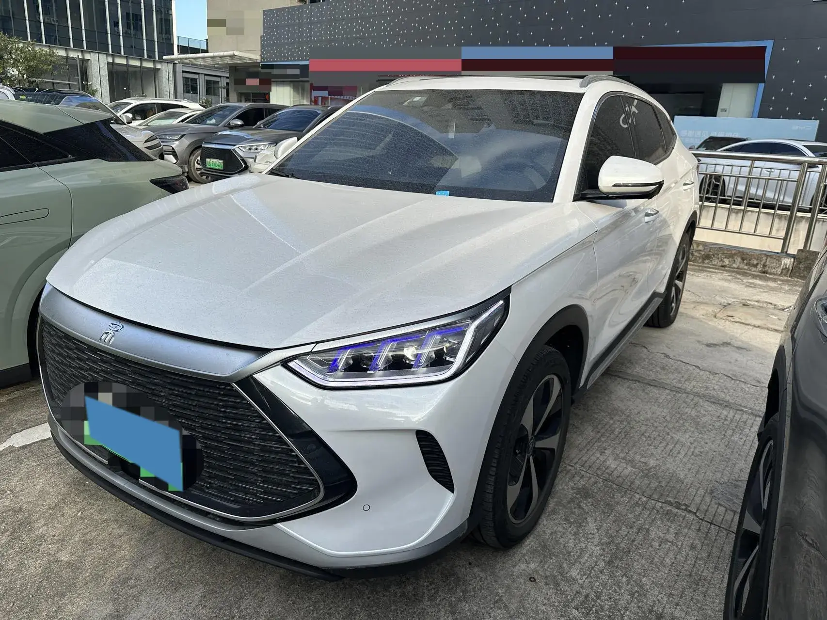 2021 BYD SONG view 1